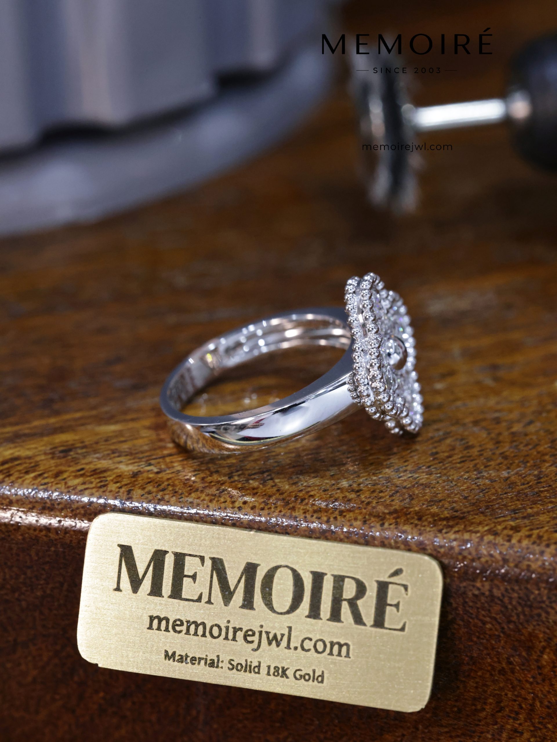 MEMOIRÉ 18K White Gold Full-Pavé Clover Statement Ring - Image 3