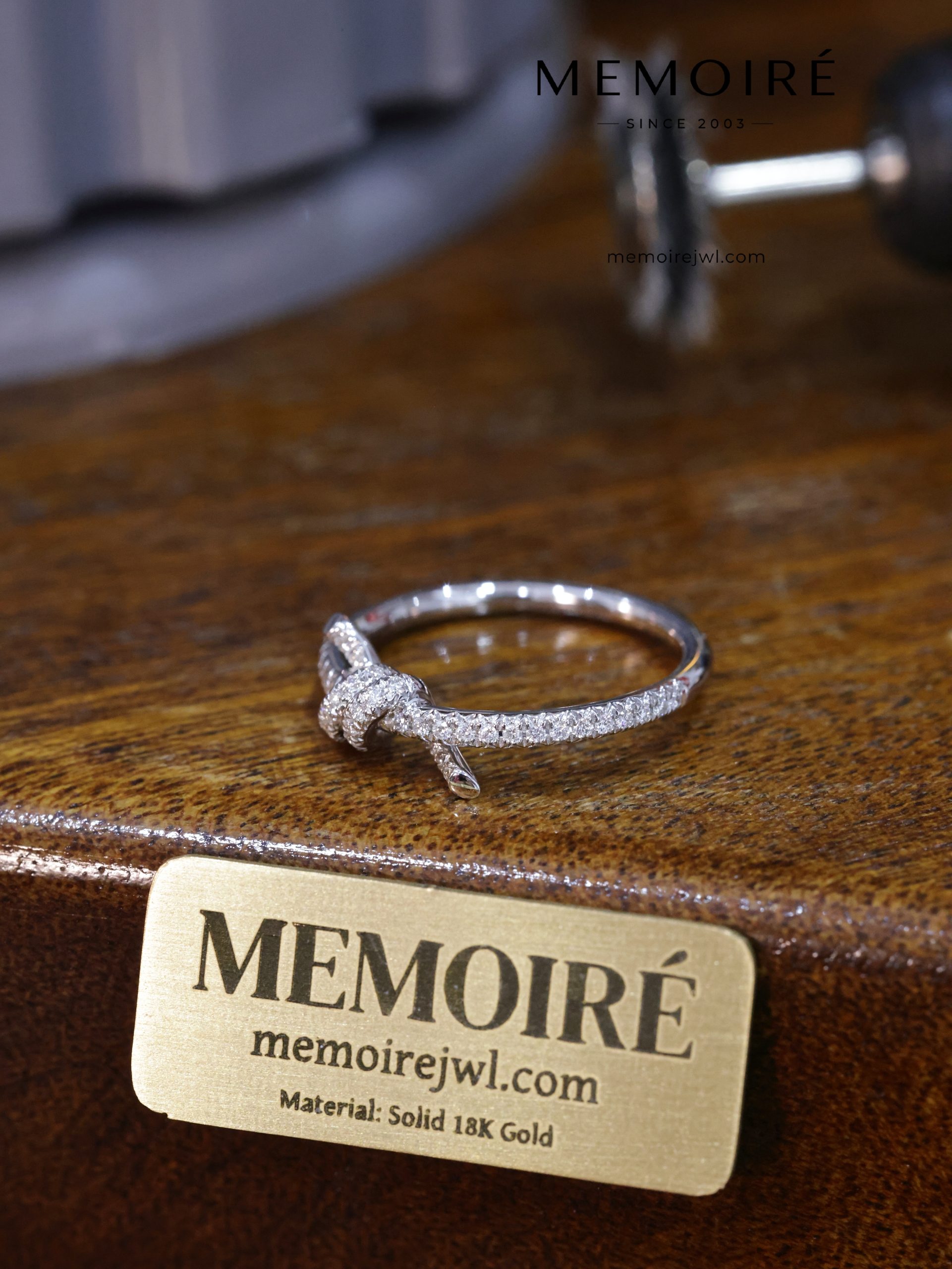 MEMOIRÉ 18K White Gold Knot Diamond Ring | Full Pavé Delicate Design - Image 3