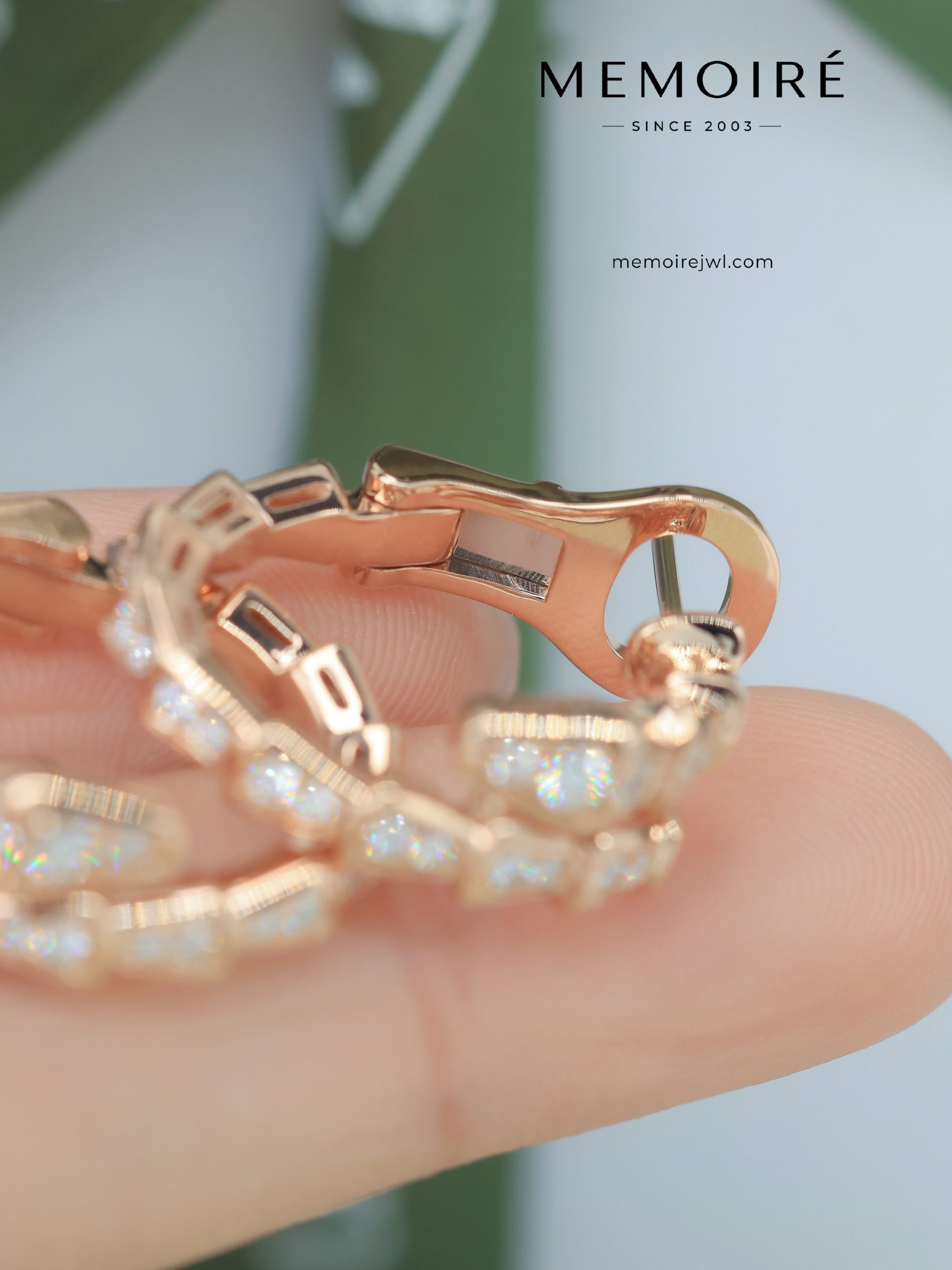 MEMOIRÉ 18K Rose Gold Pave-Set Diamond Serpent Bracelet - Image 4