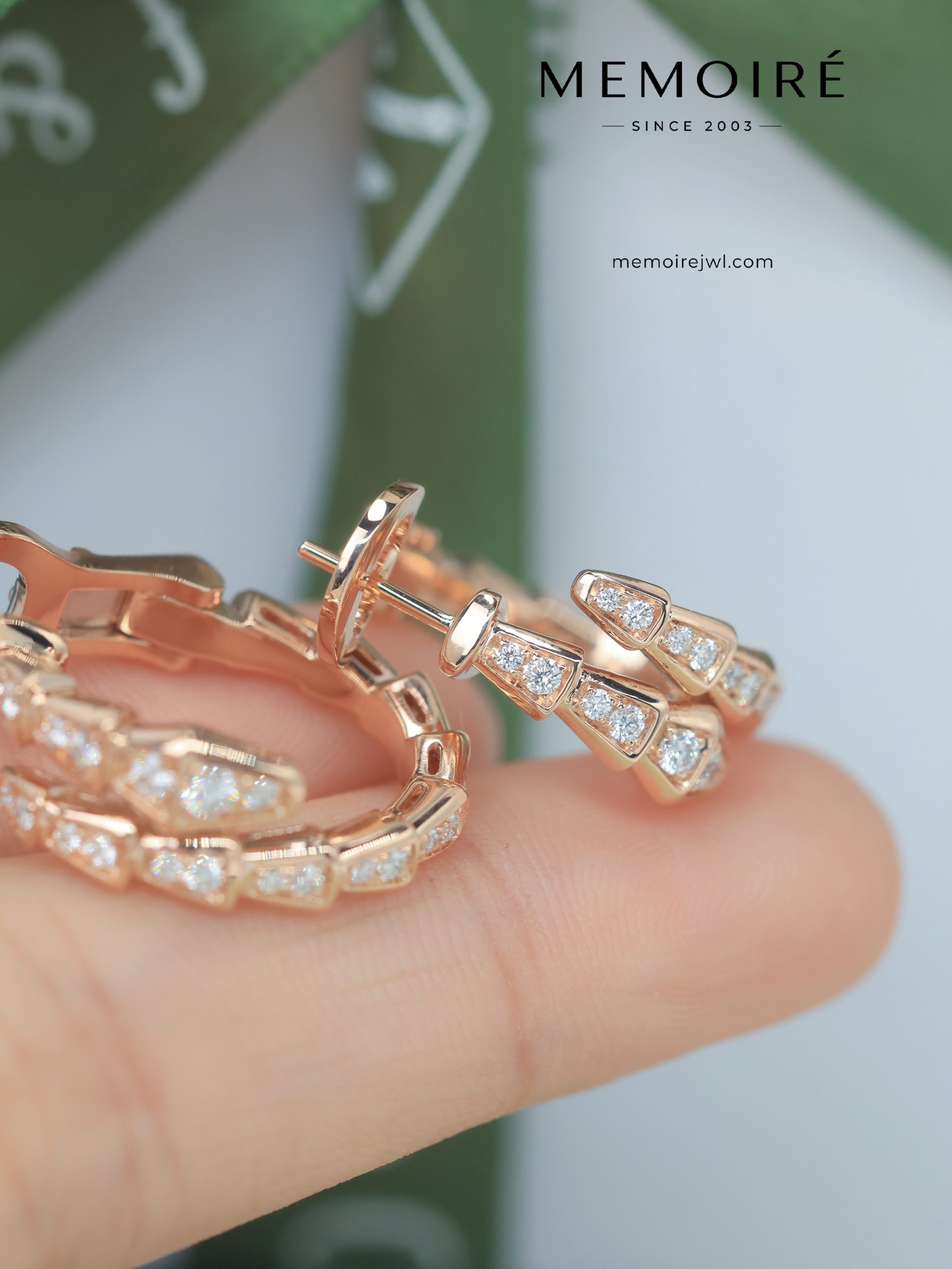 MEMOIRÉ 18K Rose Gold Pave-Set Diamond Serpent Bracelet - Image 5