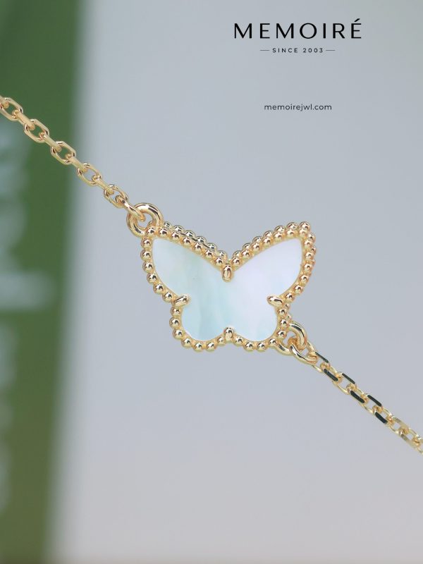 MEMOIRÉ 18K Yellow Gold Mother-of-Pearl Butterfly Bracelet