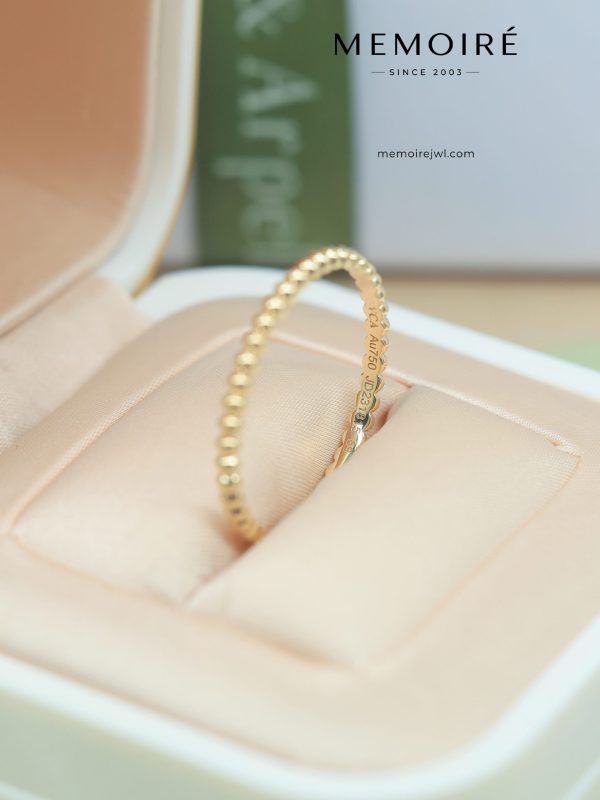 MEMOIRÉ 18K Yellow Gold Beaded Band Ring