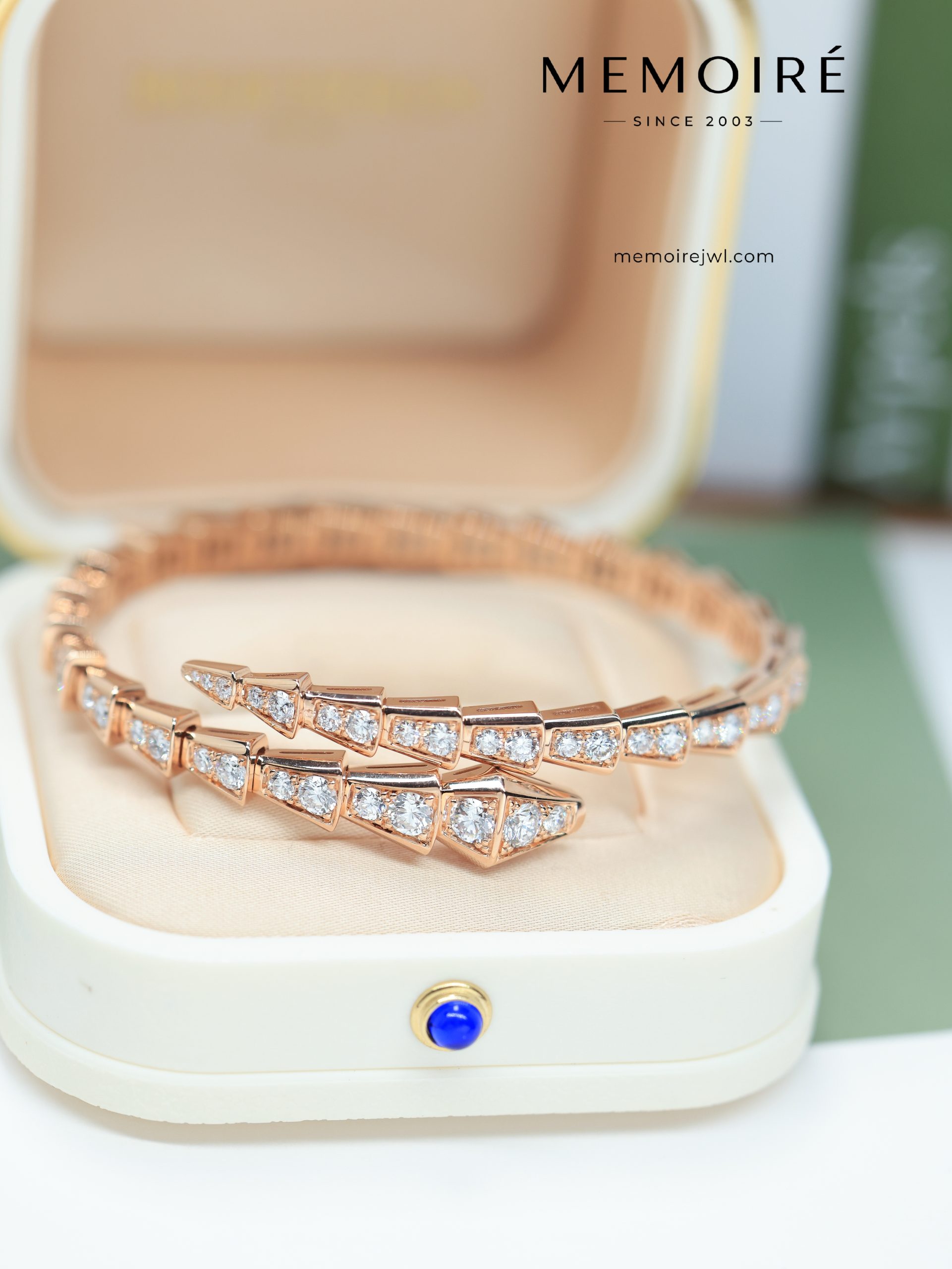 MEMOIRÉ 18K Rose Gold Full Diamond Serpent Bangle - Image 5