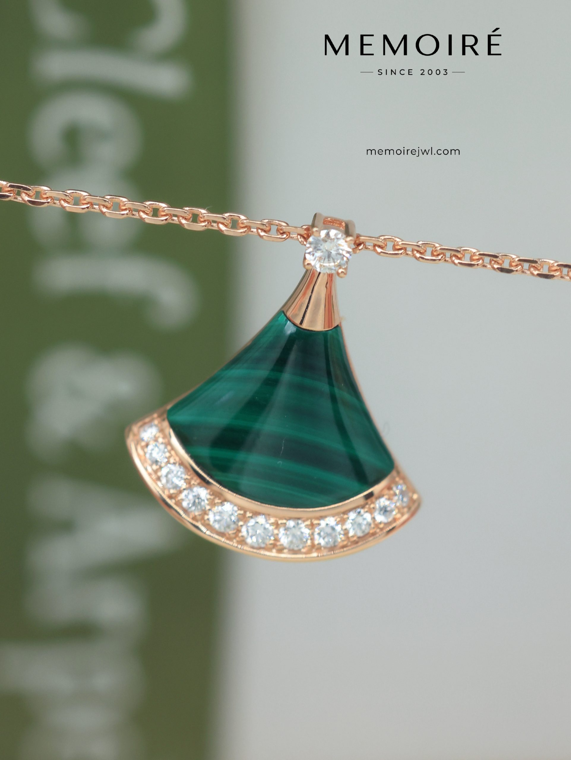 MEMOIRÉ 18K Rose Gold Malachite Fan Pendant Necklace