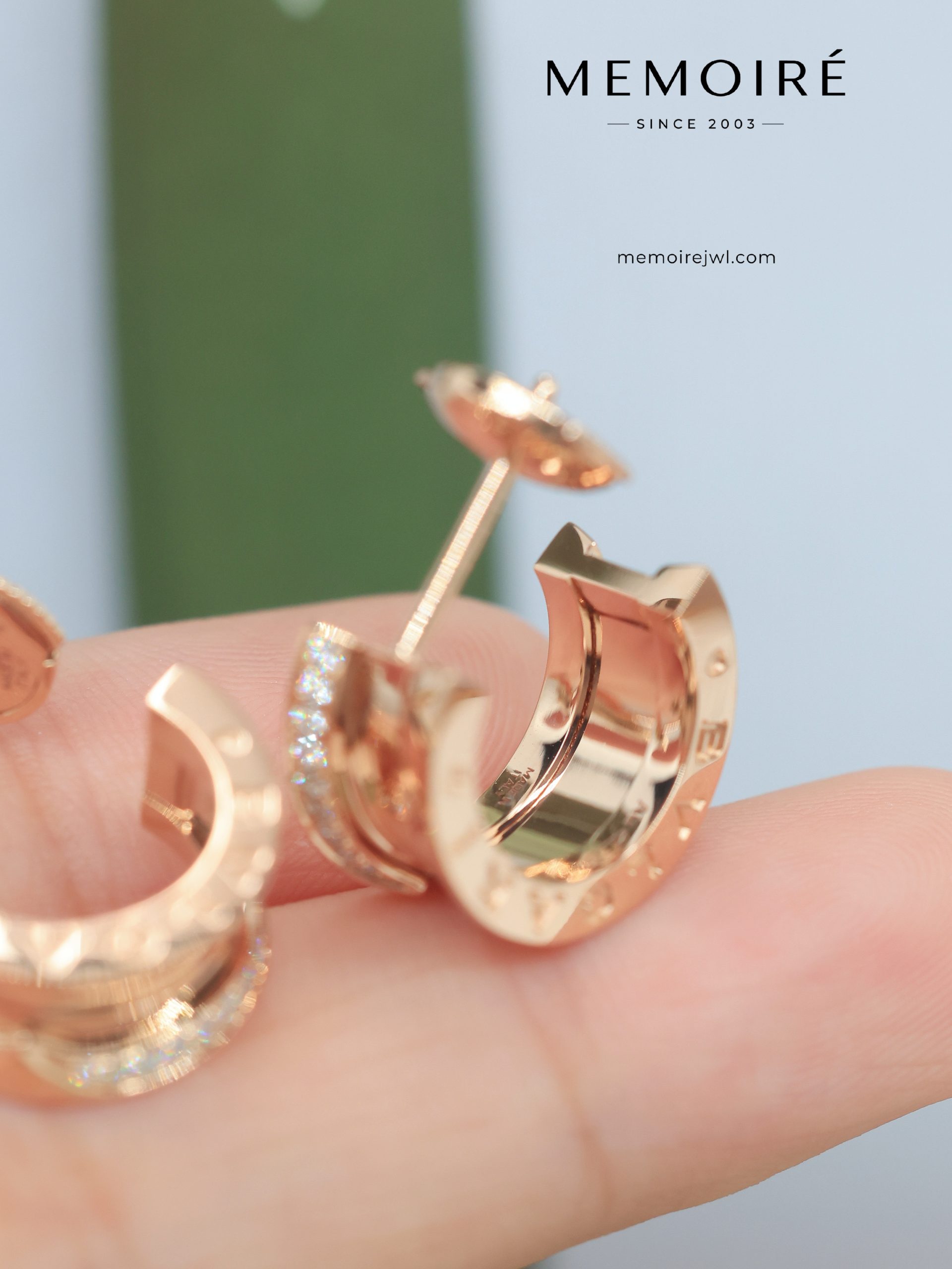 MEMOIRÉ 18K Rose Gold Diamond-Encrusted Open Hoop Earrings - Image 5