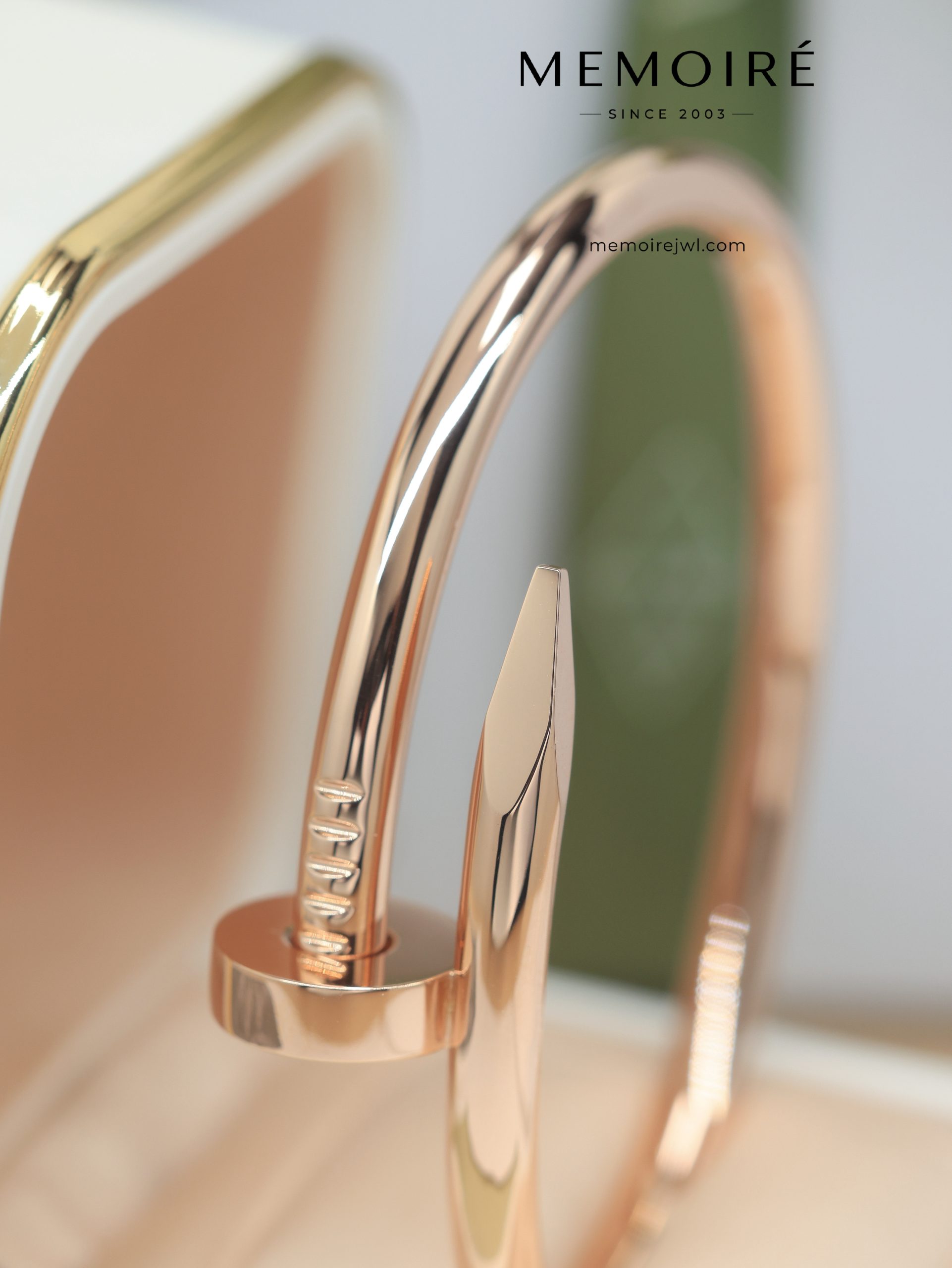 MEMOIRÉ 18K Rose Gold Nail Bangle - Image 5