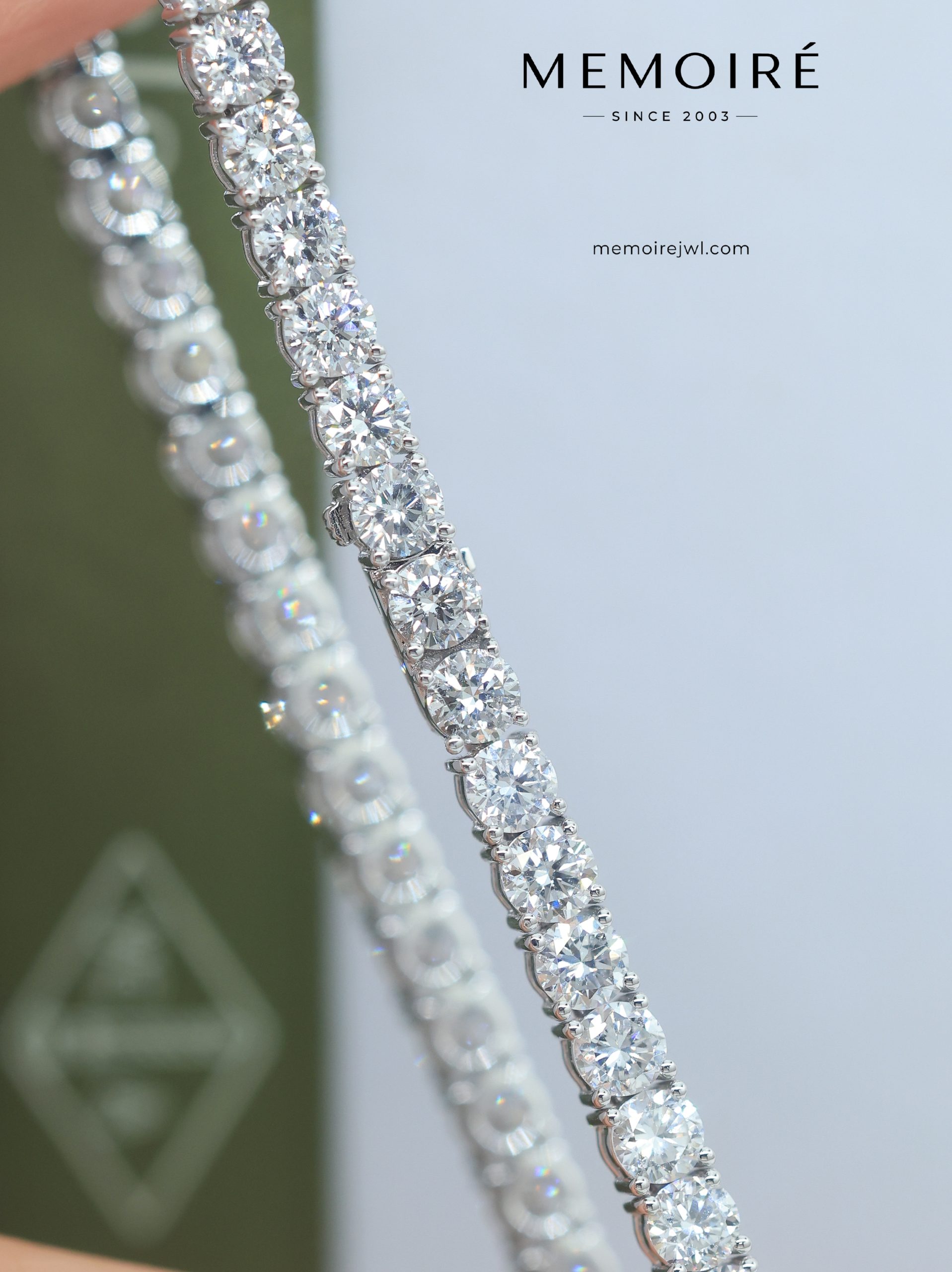 MEMOIRÉ 18K White Gold Diamond Tennis Bracelet - Image 3