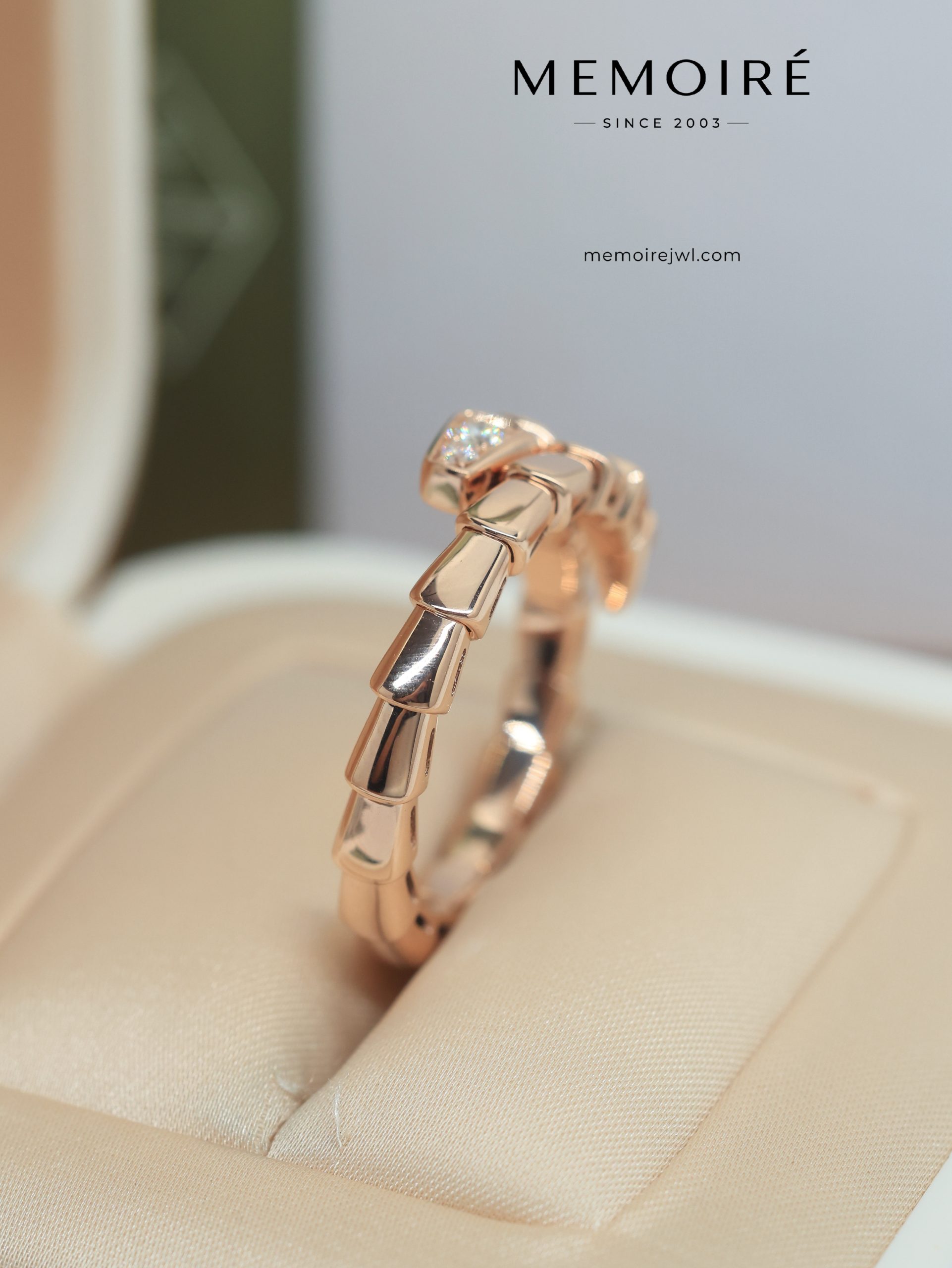 MEMOIRÉ 18K Rose Gold Diamond Serpent Ring - Image 4