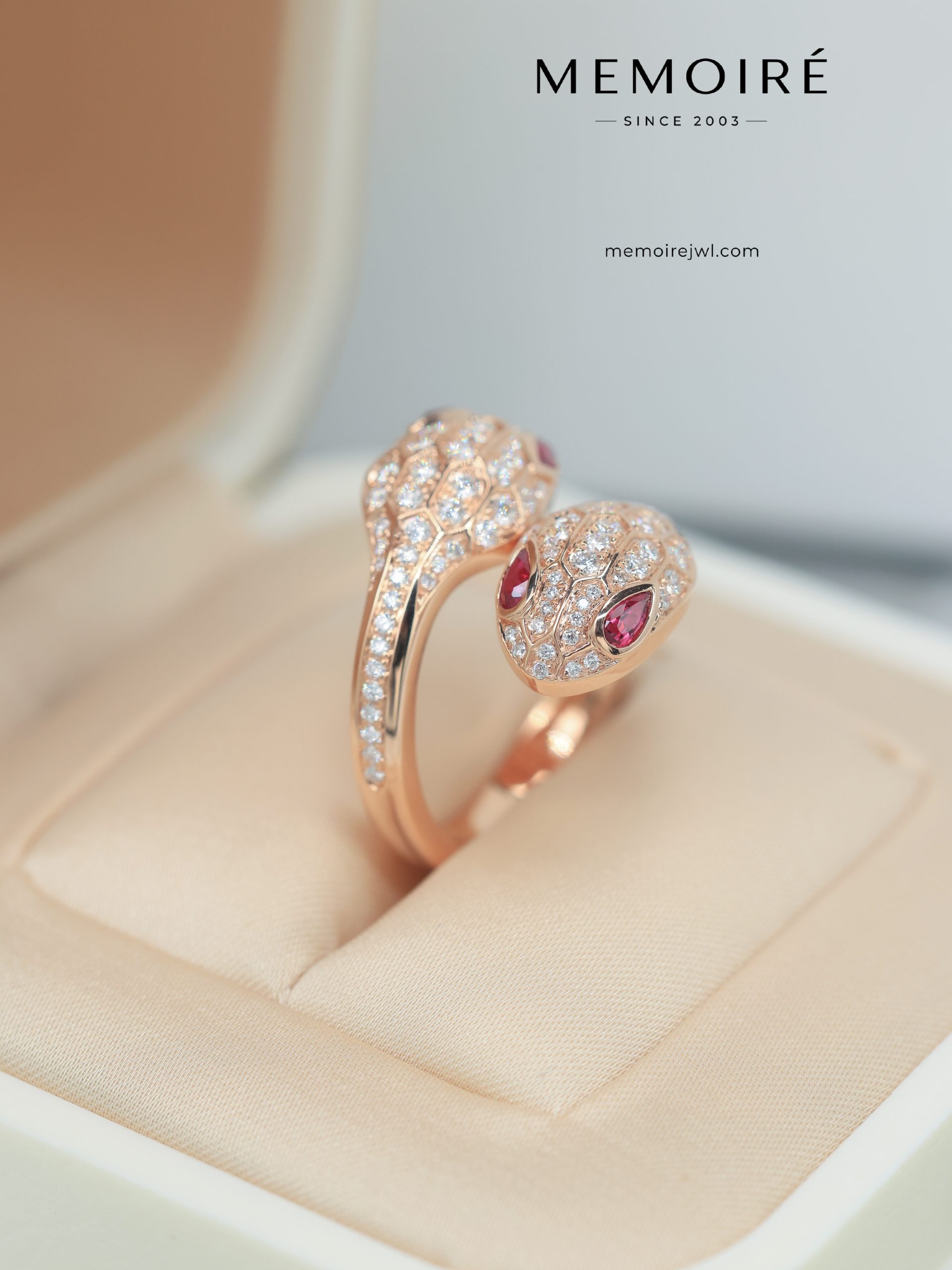 MEMOIRÉ 18K Rose Gold Diamond and Ruby Serpent Ring - Image 4