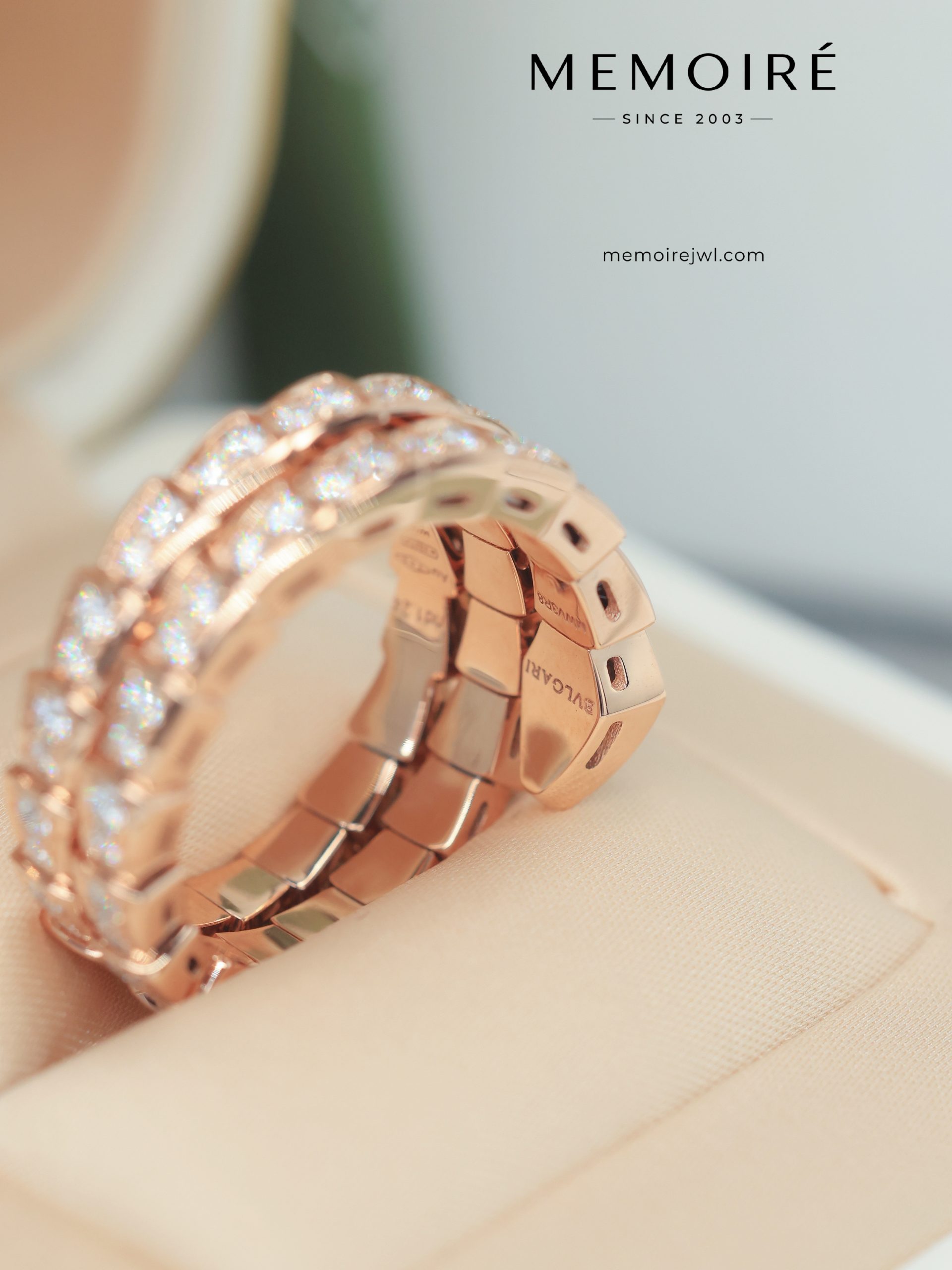 MEMOIRÉ 18K Rose Gold Diamond Serpent Bangle - Image 5