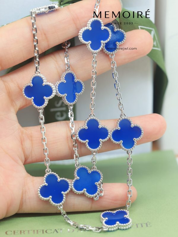MEMOIRÉ 18K White Gold Blue Agate Four-Leaf Clover Bracelet