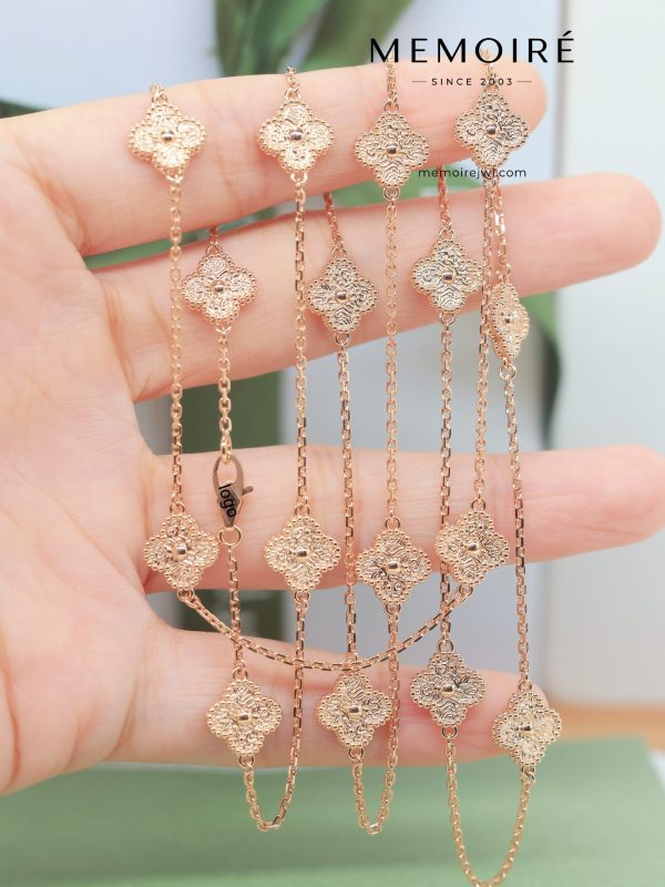 MEMOIRÉ 18K Rose Gold Textured Four-Leaf Clover Bracelet