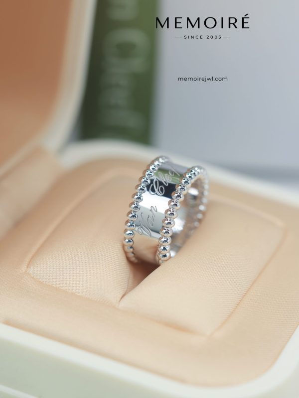 MEMOIRÉ 18K White Gold Personalized Beaded Band Ring