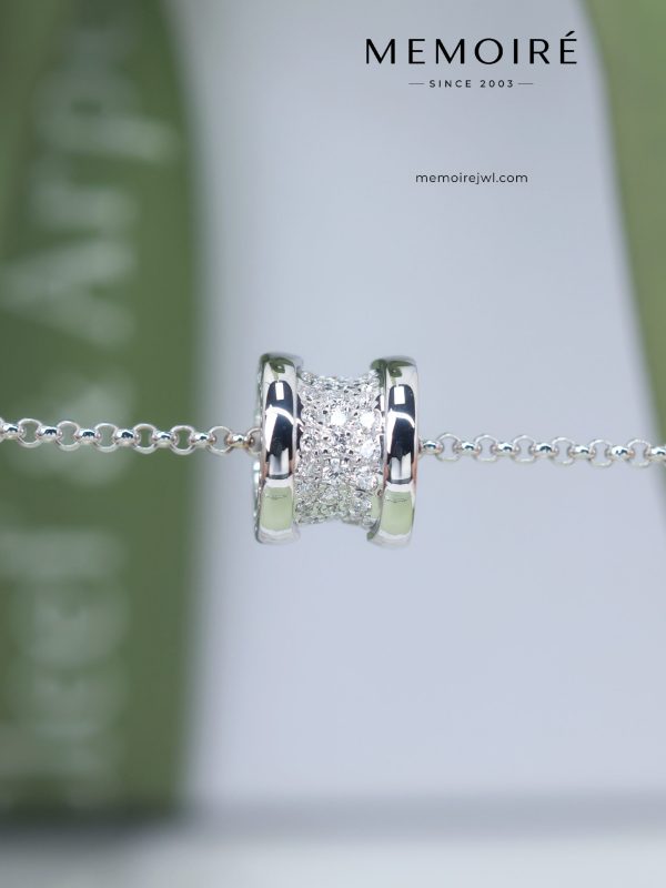 MEMOIRÉ 18K White Gold Full Diamond Barrel Pendant Necklace
