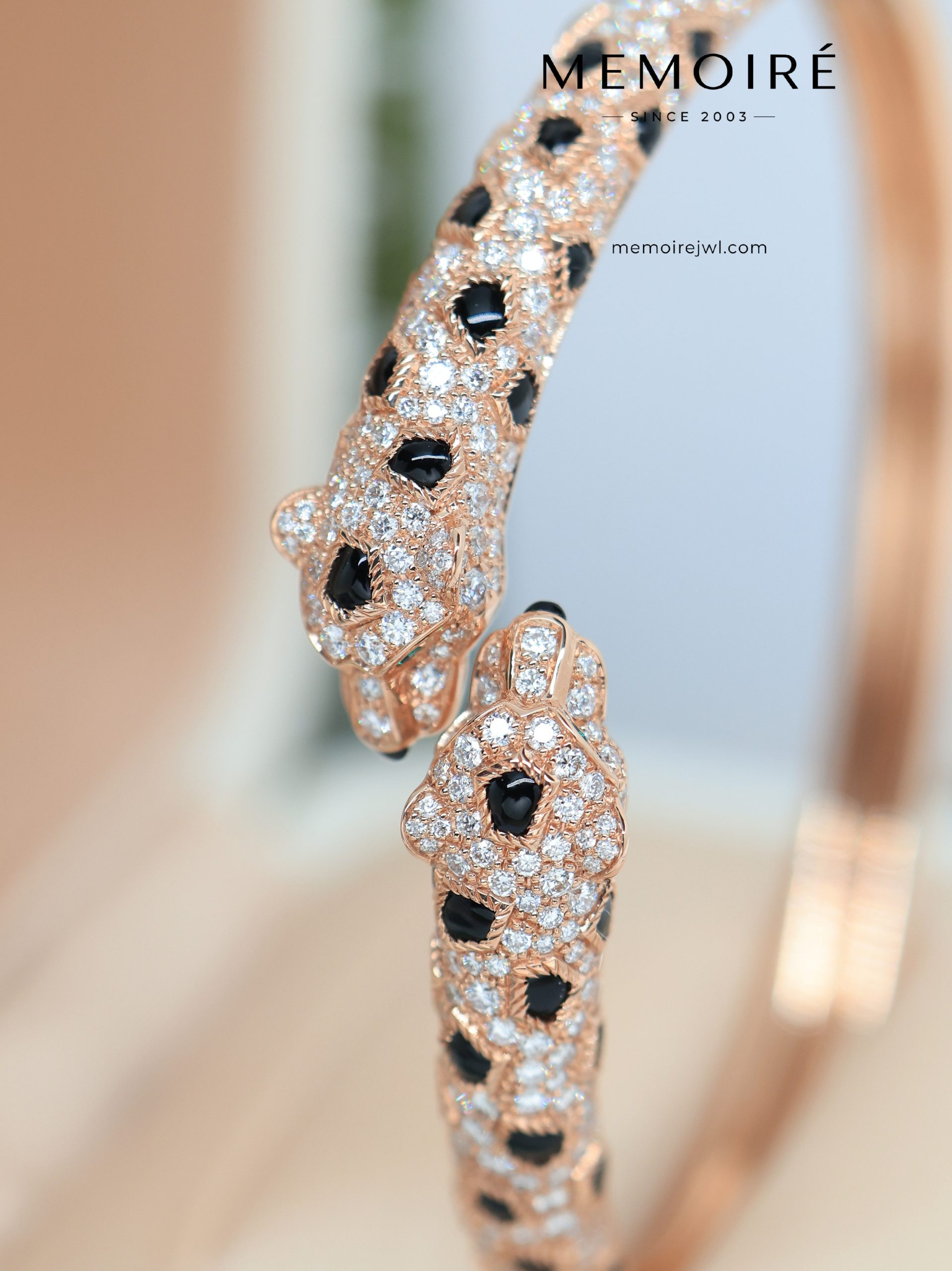 MEMOIRÉ 18K Rose Gold Diamond & Onyx Panther Cuff Bangle - Image 5