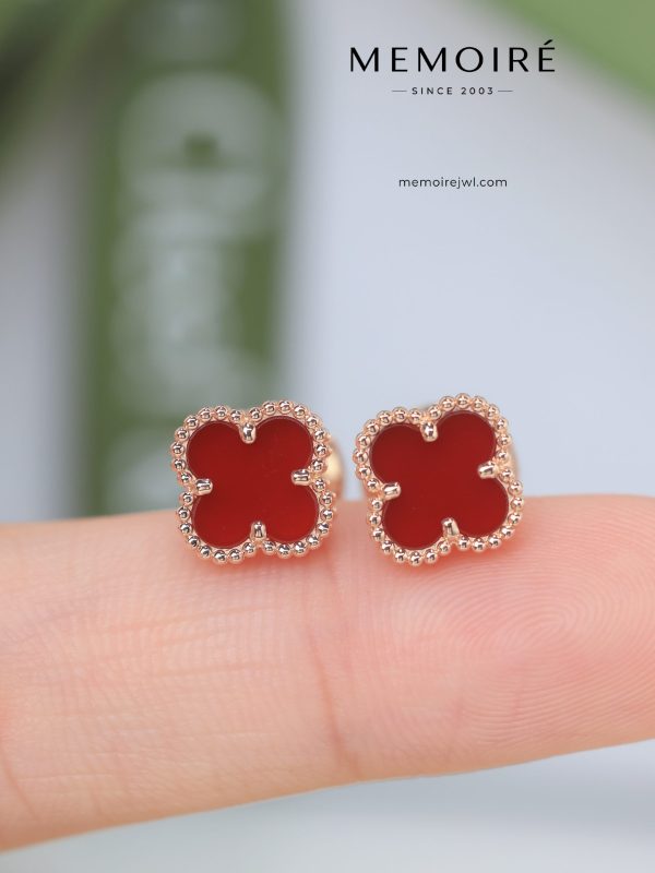 MEMOIRÉ 18K Rose Gold Carnelian Clover Stud Earrings