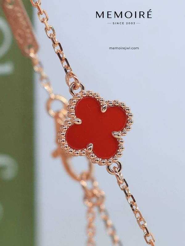 MEMOIRÉ 18K Rose Gold Carnelian Clover Bracelet