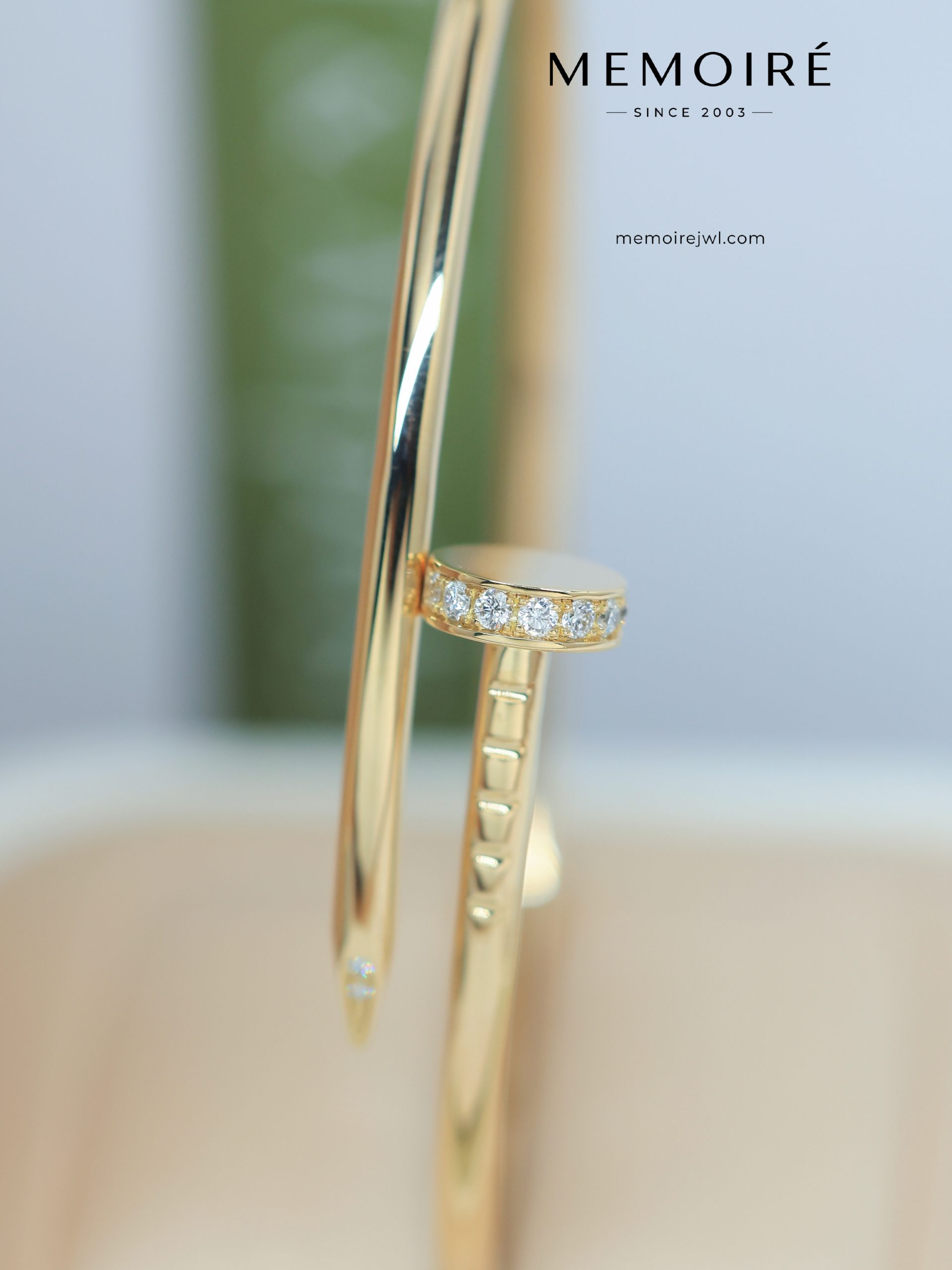 MEMOIRÉ 18K Yellow Gold Diamond Nail Cuff Bangle - Image 4