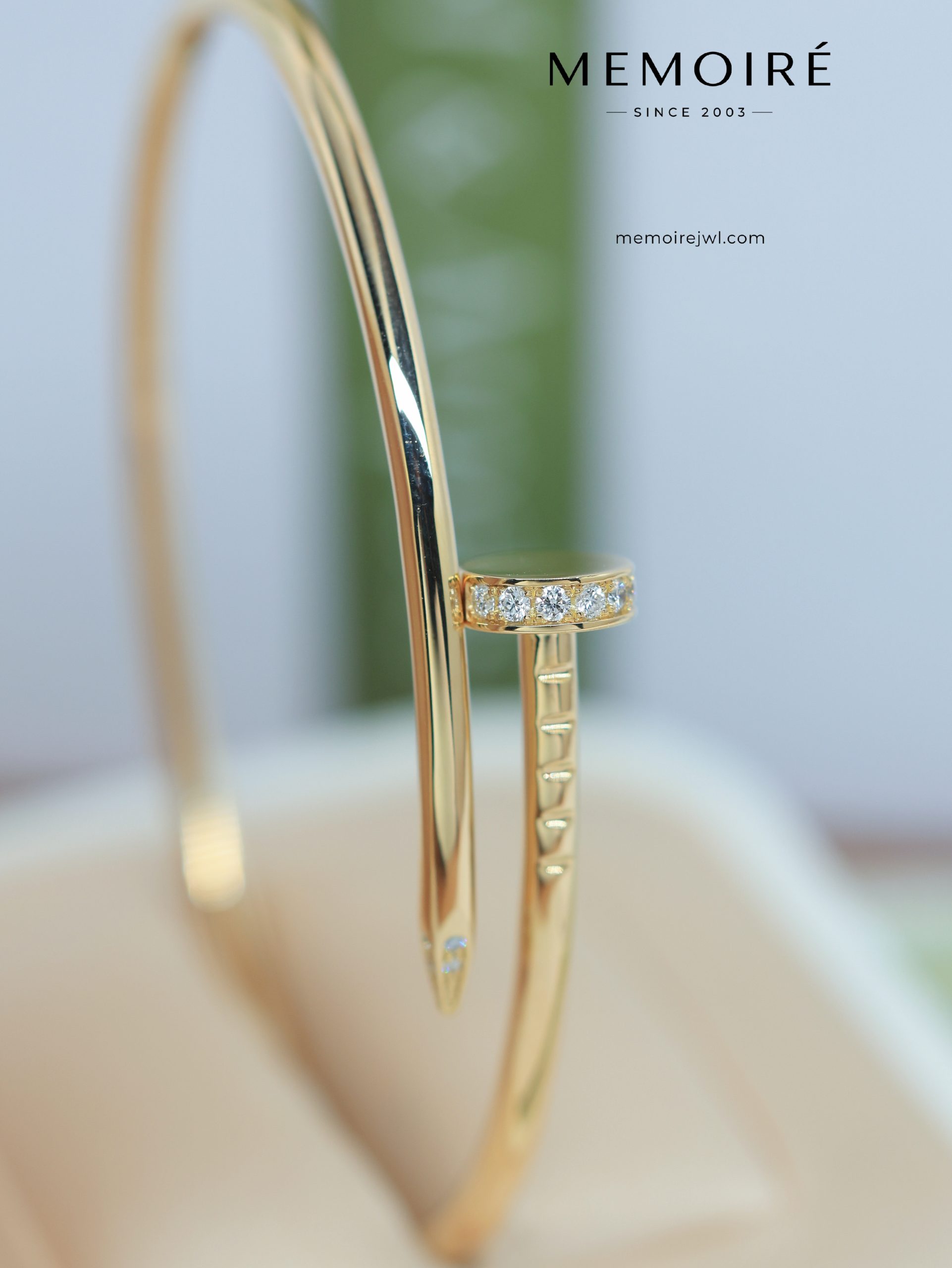 MEMOIRÉ 18K Yellow Gold Diamond Nail Cuff Bangle - Image 5