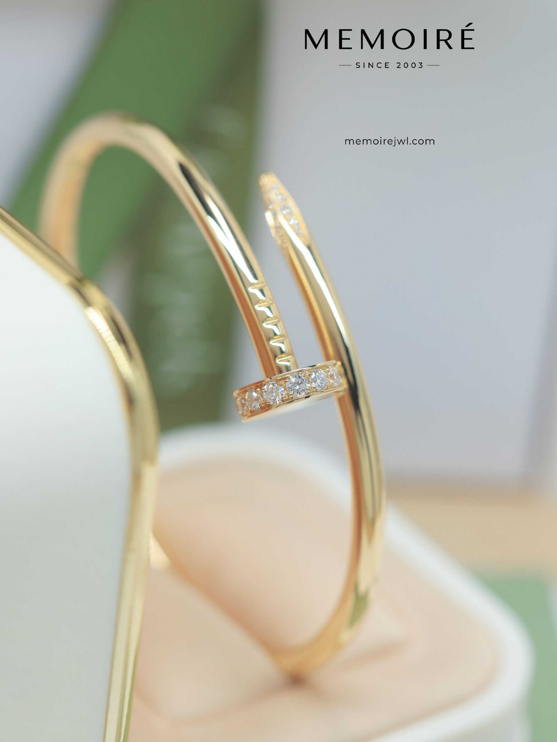 MEMOIRÉ 18K Yellow Gold Diamond Nail Cuff Bangle - Image 3
