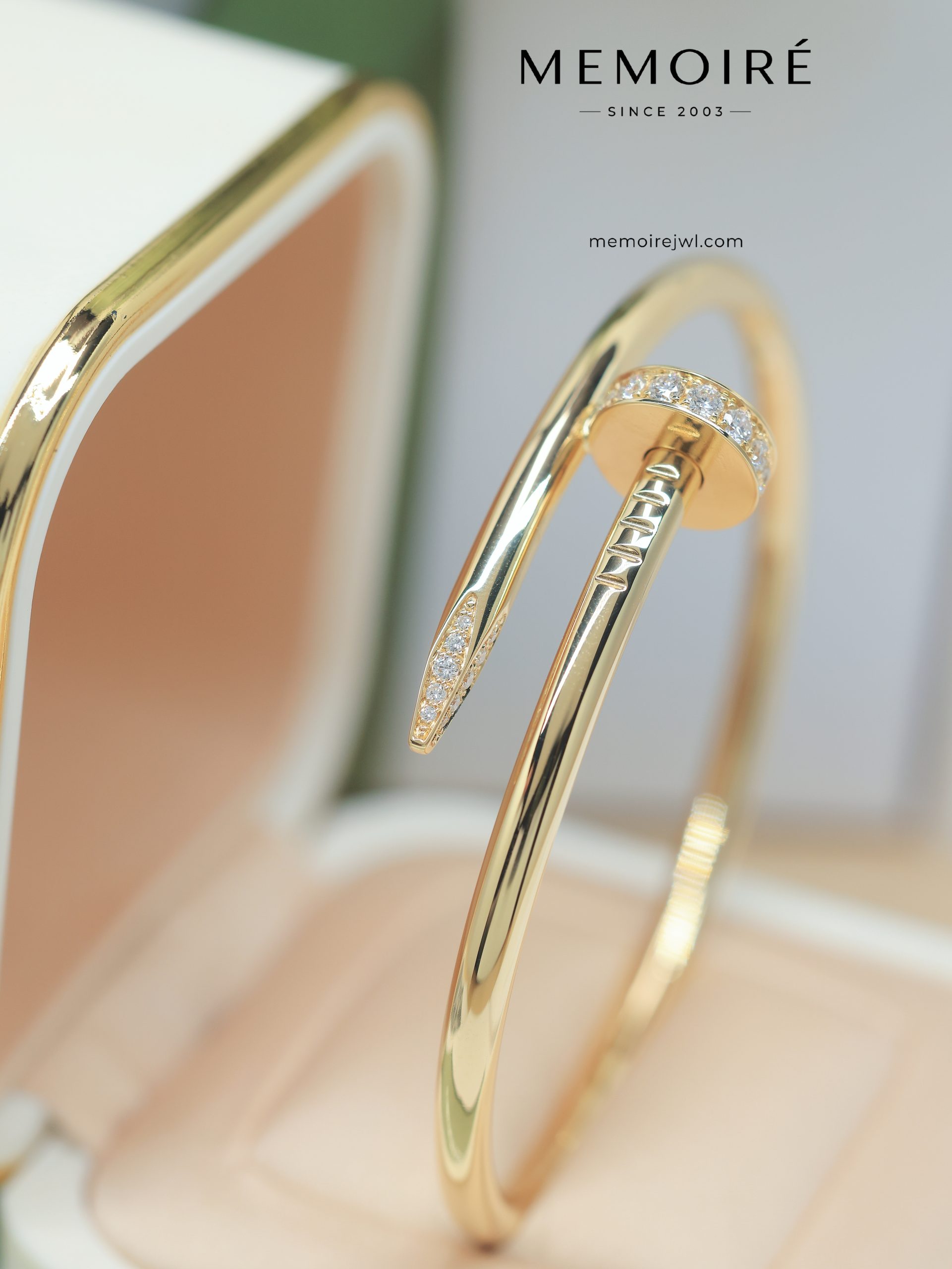 MEMOIRÉ 18K Yellow Gold Diamond Nail Cuff Bangle - Image 4