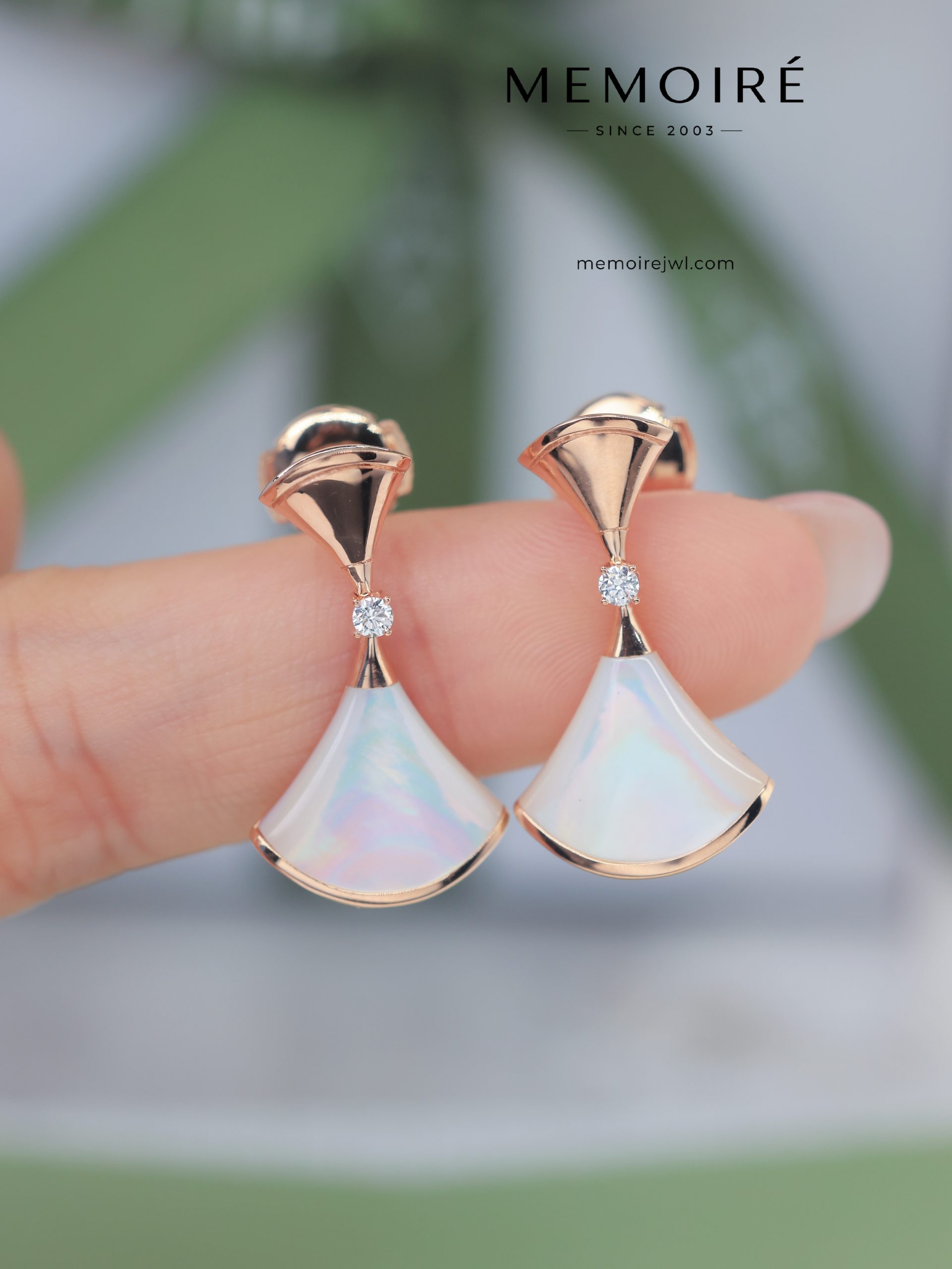 MEMOIRÉ 18K Rose Gold Mother-of-Pearl Fan Drop Earrings