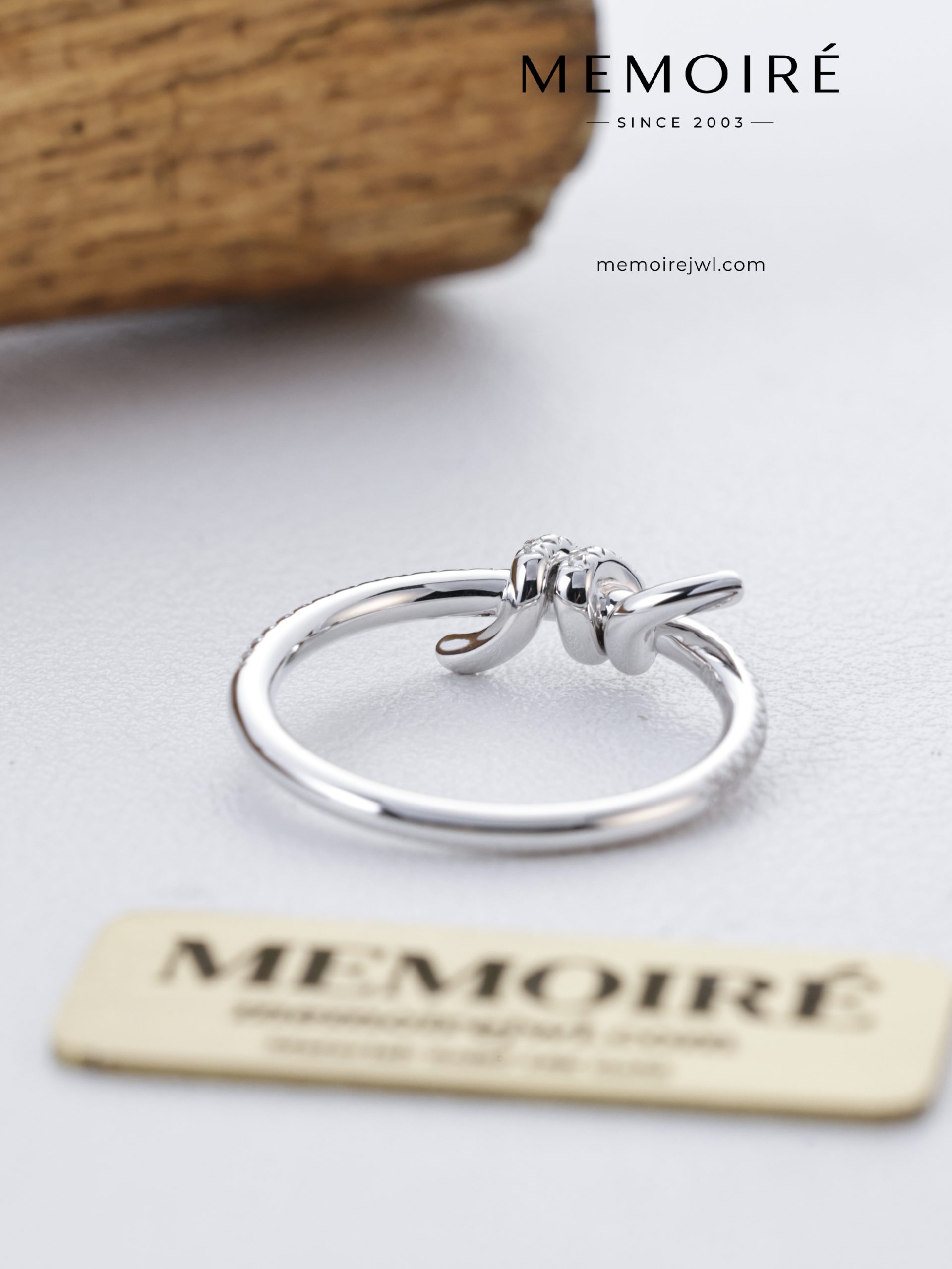 MEMOIRÉ 18K White Gold Knot Diamond Ring | Full Pavé Delicate Design - Image 5