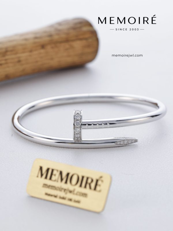 Memoire White Gold Wide Version Nail Bangle With Diamonds On Both Ends