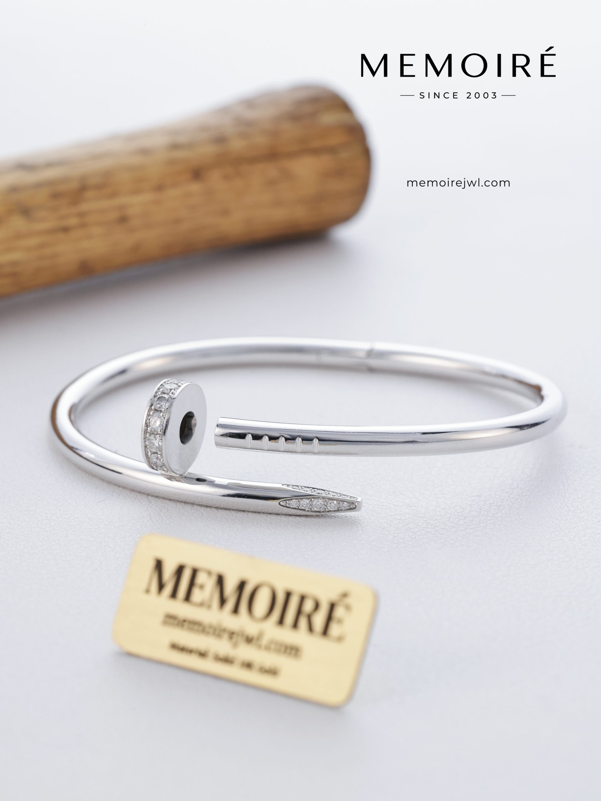 Memoire White Gold Wide Version Nail Bangle With Diamonds On Both Ends - Image 5
