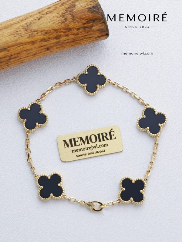 Memoire 5-Flower Black Onyx Clover Bracelet
