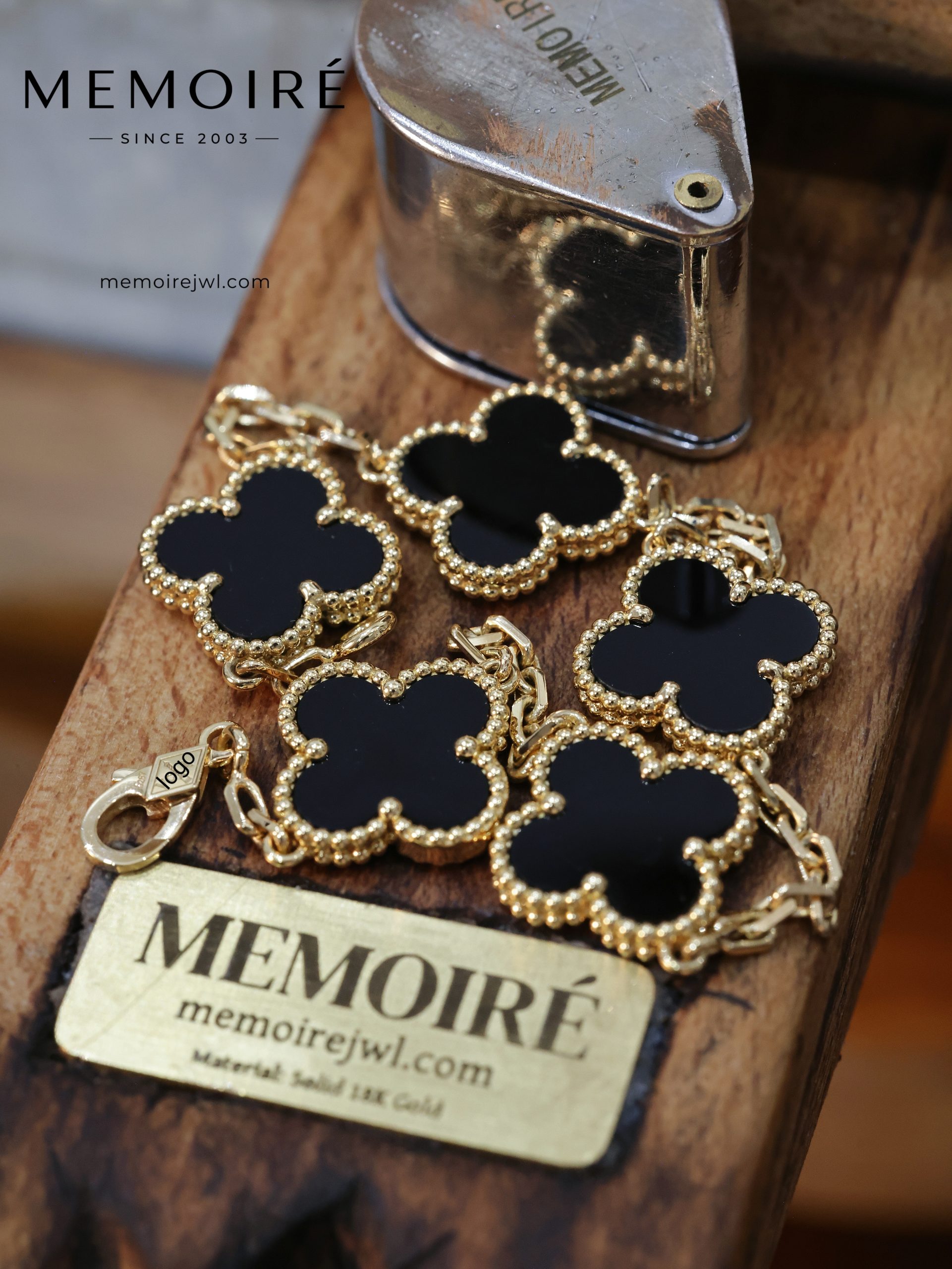 Memoire 5-Flower Black Onyx Clover Bracelet - Image 3