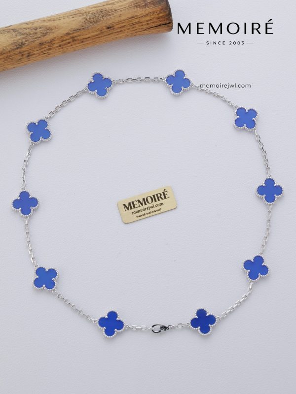 Mémoire White Gold Ten-Flower Necklace with Blue Agate