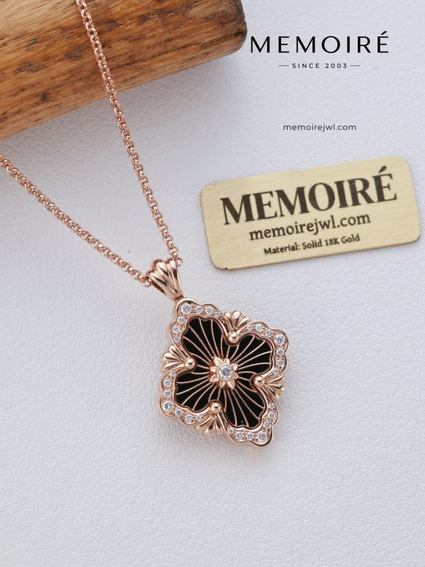 Mémoire Rose Gold Large Size Onyx Opera Necklace With Diamonds