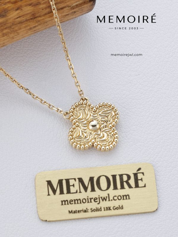 Memoire Vintage Clover 18K Solid Gold Necklace