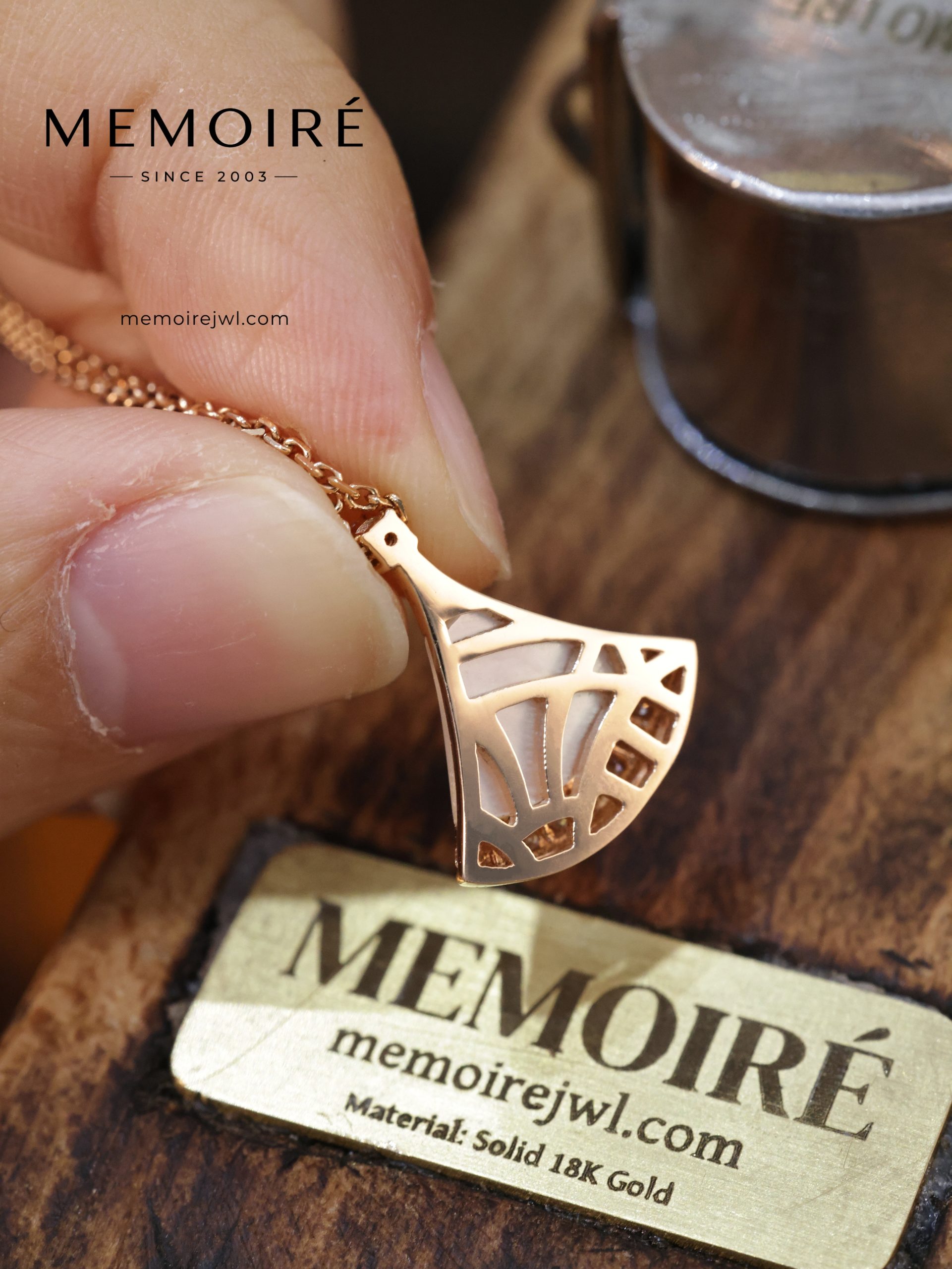 Memoire Rose Gold White Mother-of-Pearl Fan Necklace With Row Diamonds - Image 4