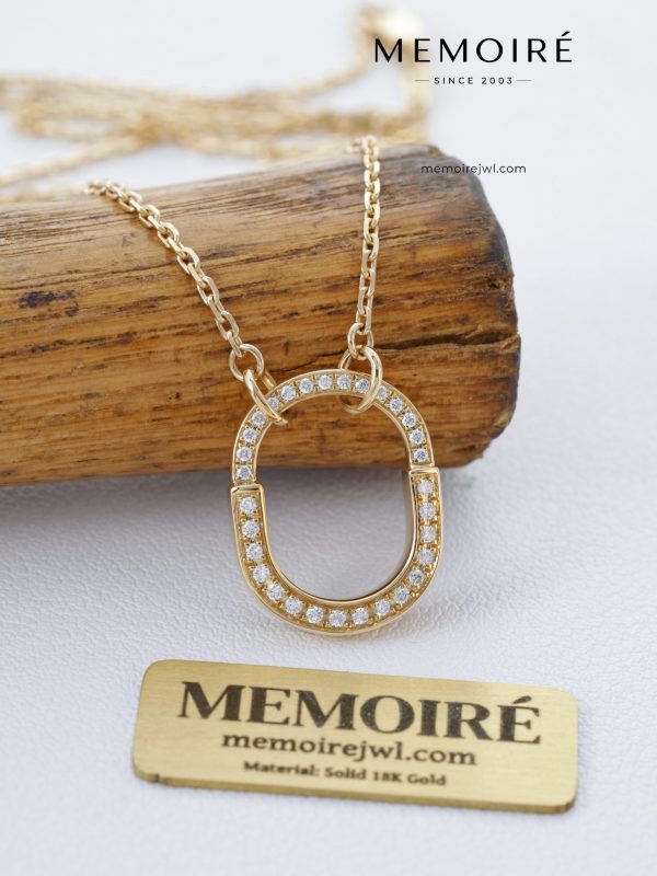 MEMOIRÉ 18K Yellow Gold Full-Pavé Oval Link Pendant Necklace