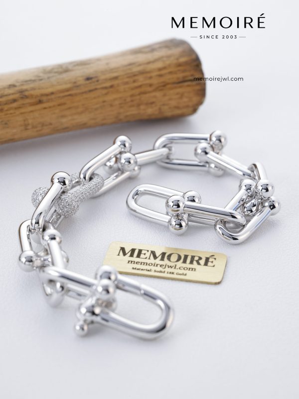 MEMOIRÉ 18K White Gold Pavé-Link Horsebit Chain Bracelet