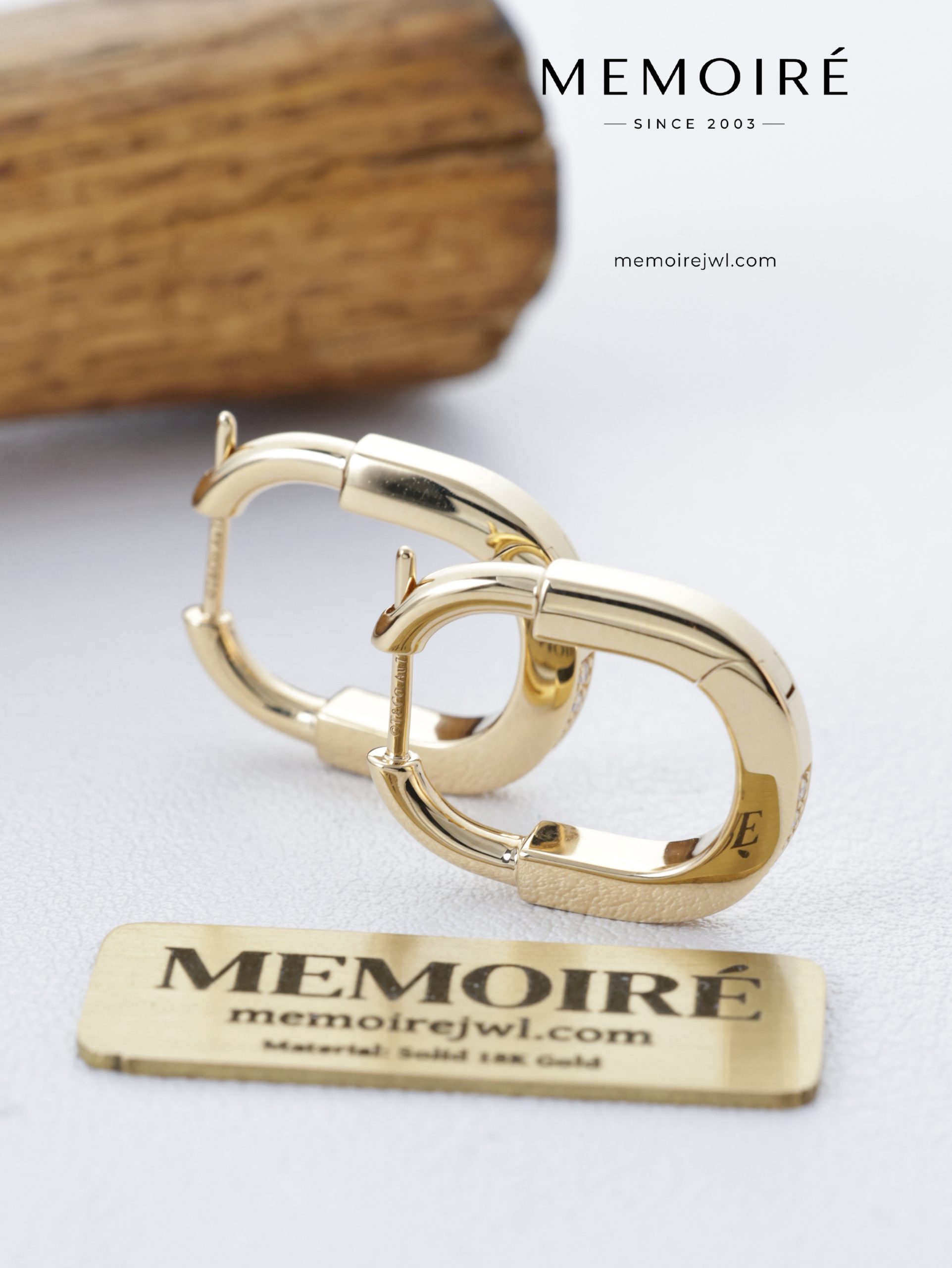MEMOIRÉ Yellow Gold Small Full-Pave Lock Earrings - Image 5