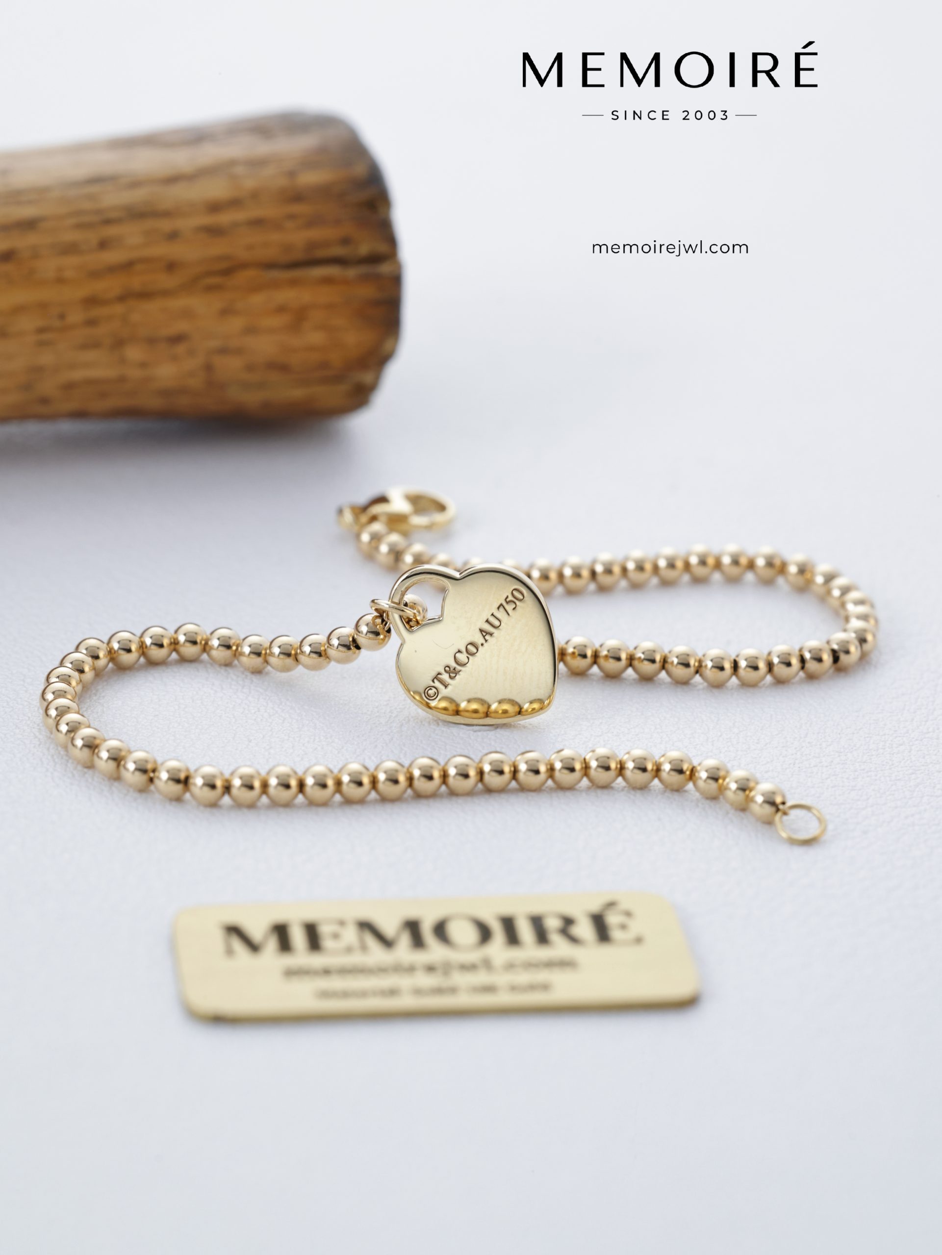MEMOIRÉ Yellow Gold 4mm Beaded Heart Tag Bracelet - Image 4