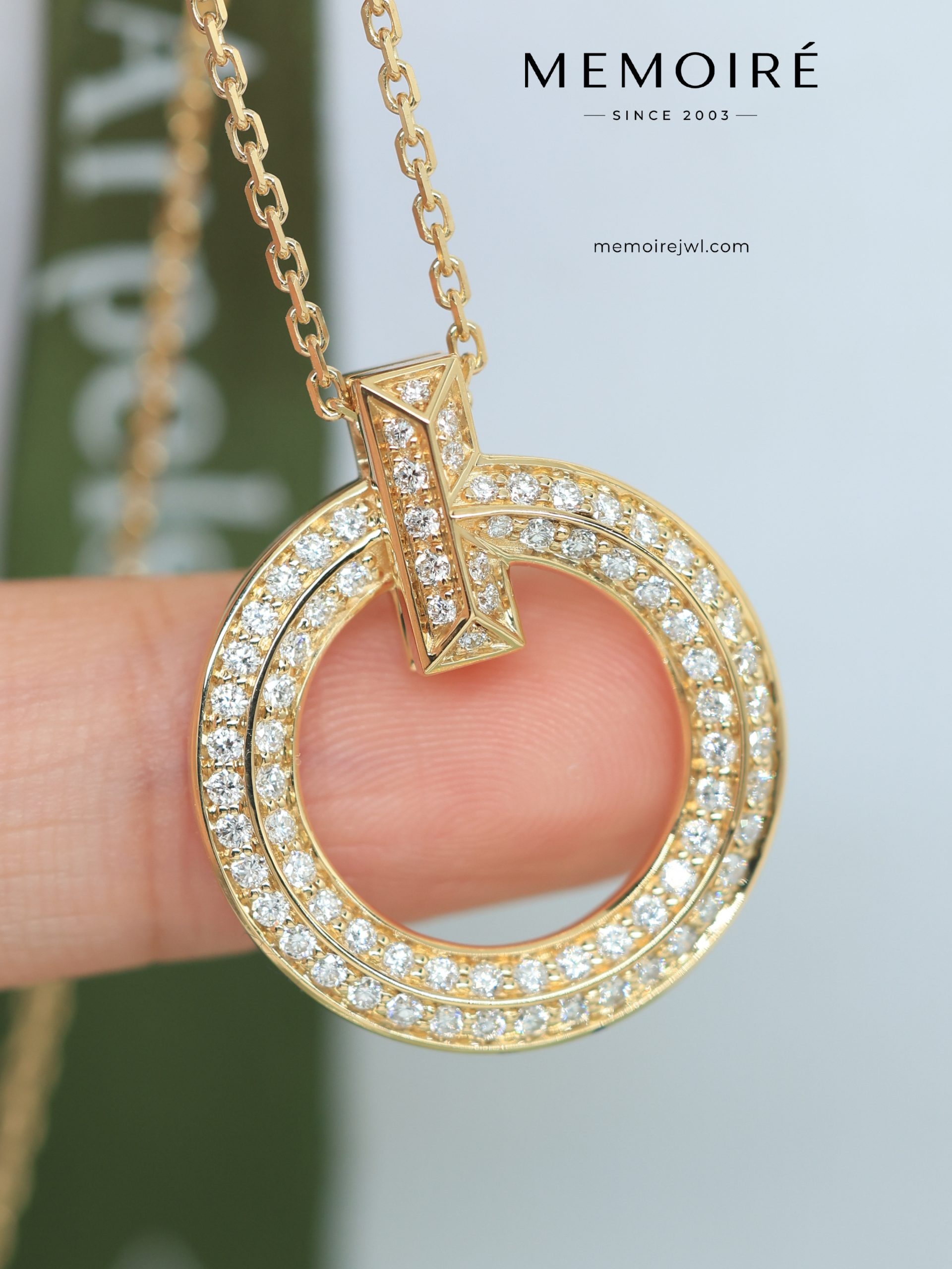 MEMOIRÉ Yellow Gold Medium Full-Pave Diamond T1 Necklace