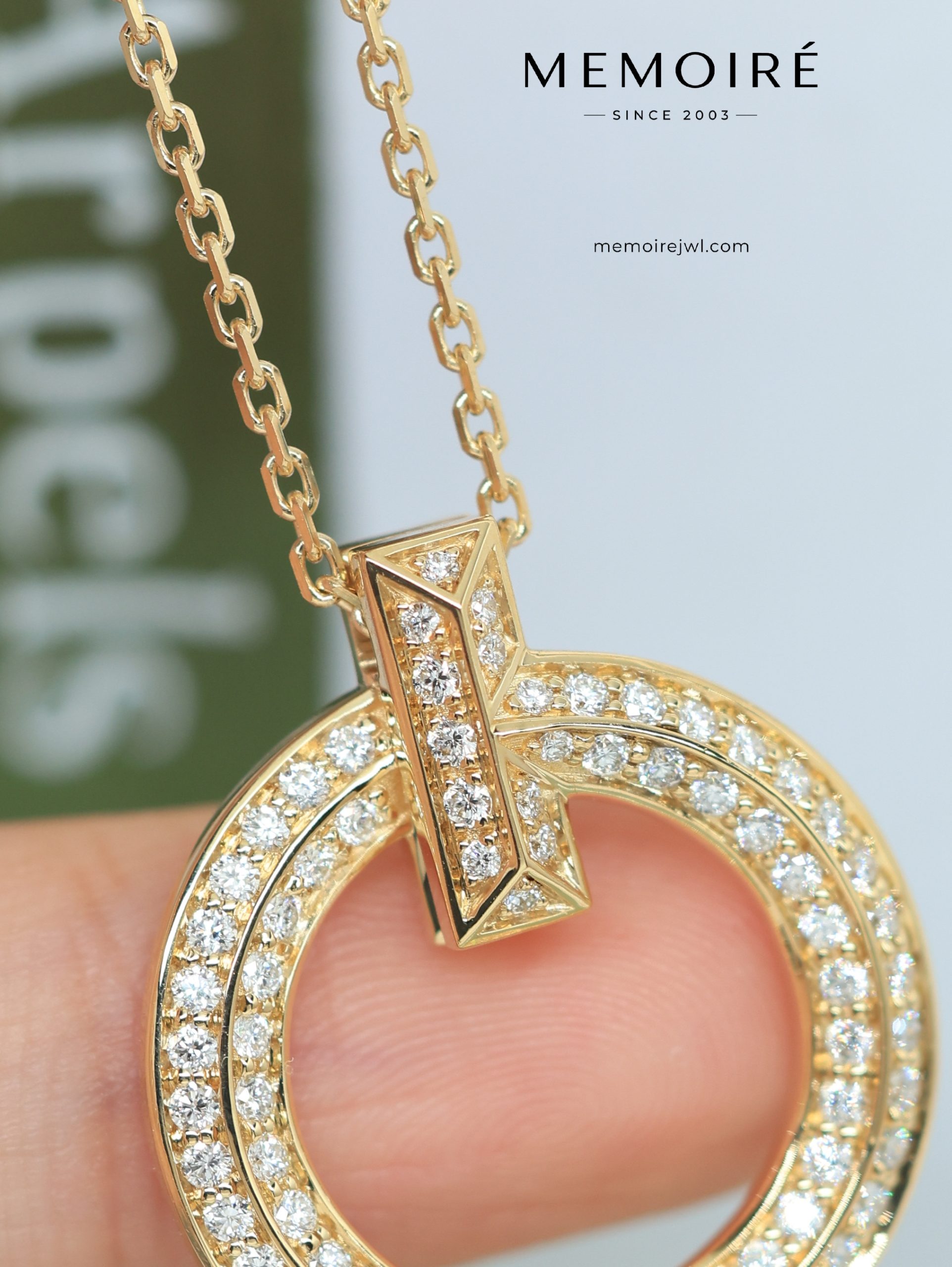 MEMOIRÉ Yellow Gold Medium Full-Pave Diamond T1 Necklace - Image 3