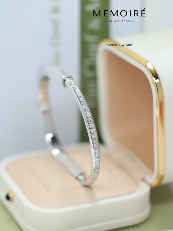 MEMOIRÉ Platinum Wide Half-Pave Diamond Lock U-Shaped Bangle