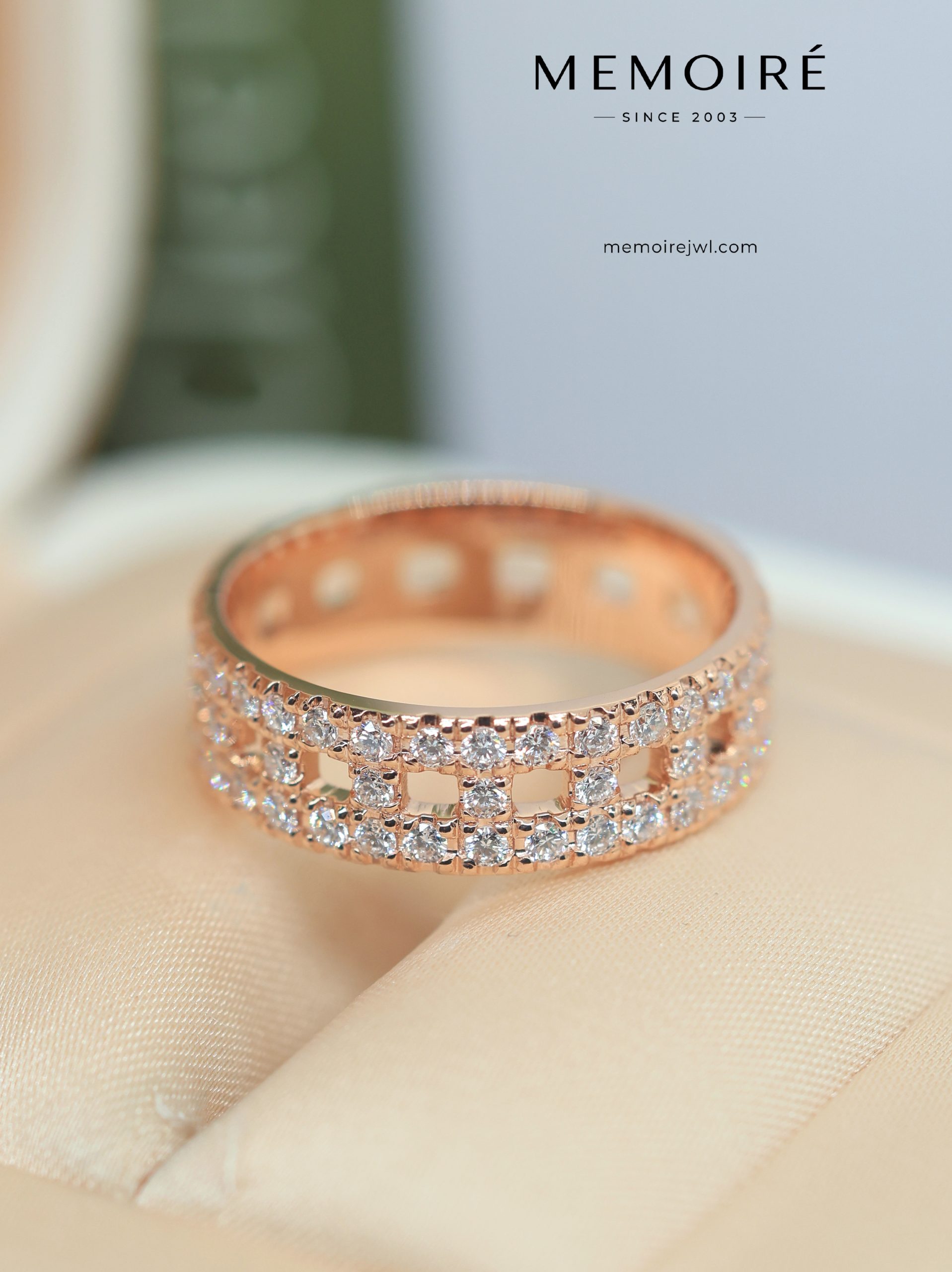 MEMOIRÉ Full Pave Diamond T1 Ring in Rose Gold - Image 5