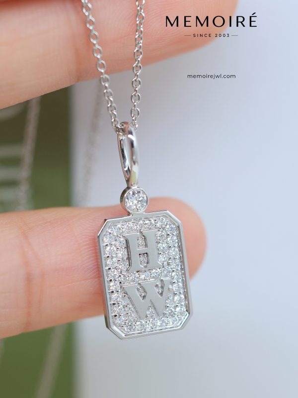 MEMOIRÉ White Gold Large Full-Pave Perfume Bottle Pendant Necklace