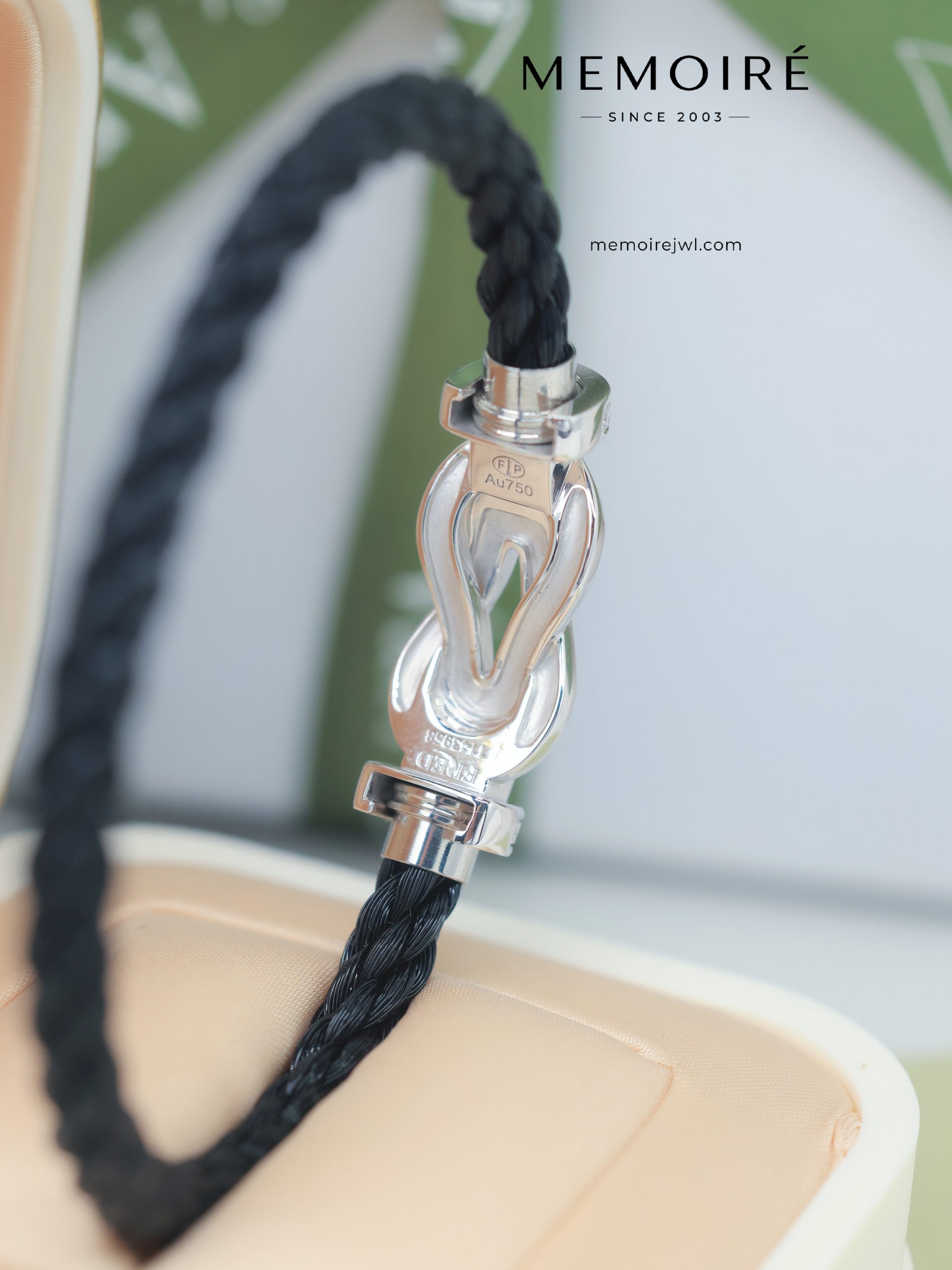 MEMOIRÉ White Gold Large Full-Pave Figure-Eight Buckle Black Nylon Cord Bracelet - Image 5