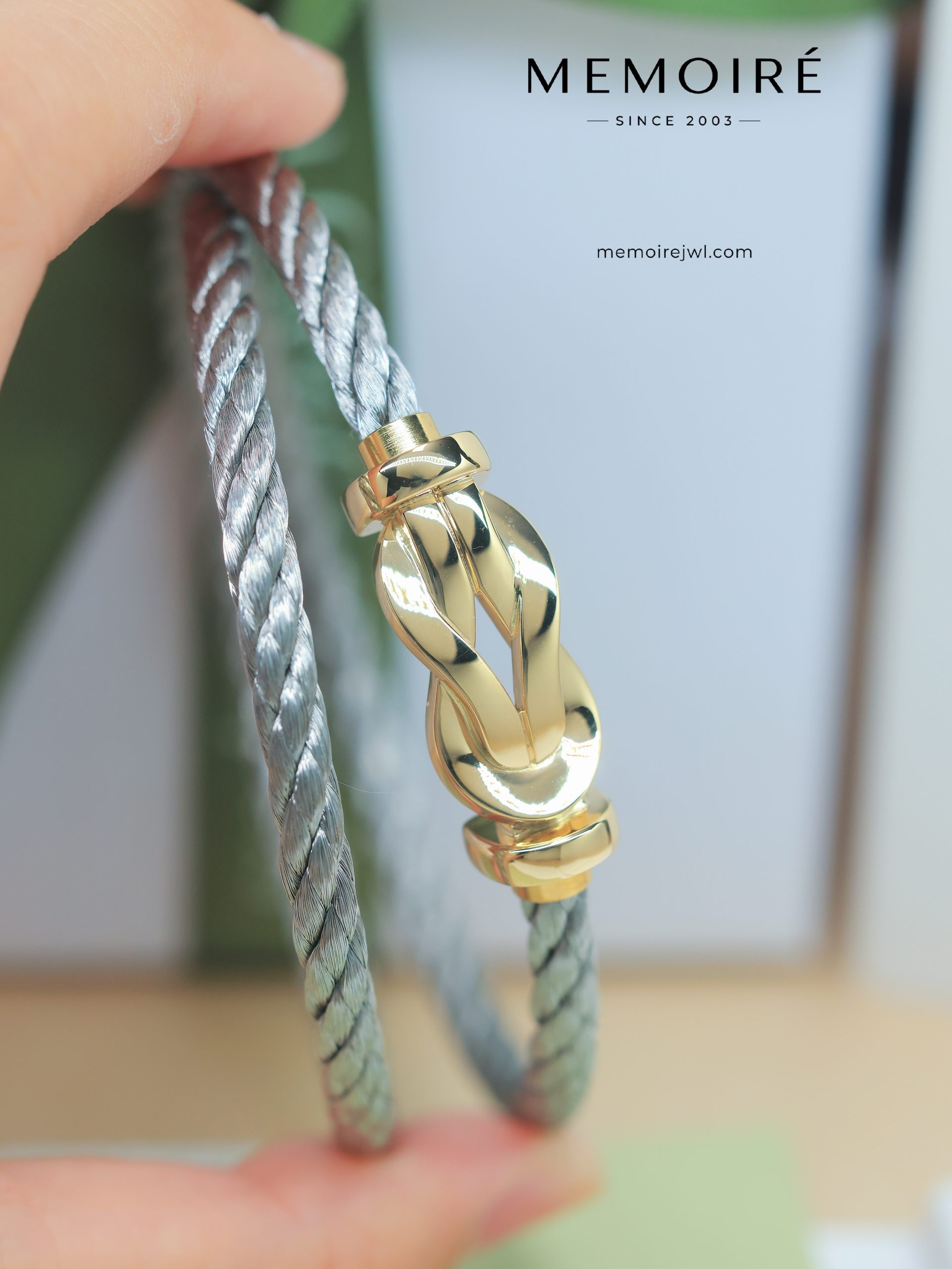 MEMOIRÉ Yellow Gold Large Plain Figure-Eight Buckle Double-Twisted Silver Cable Bracelet