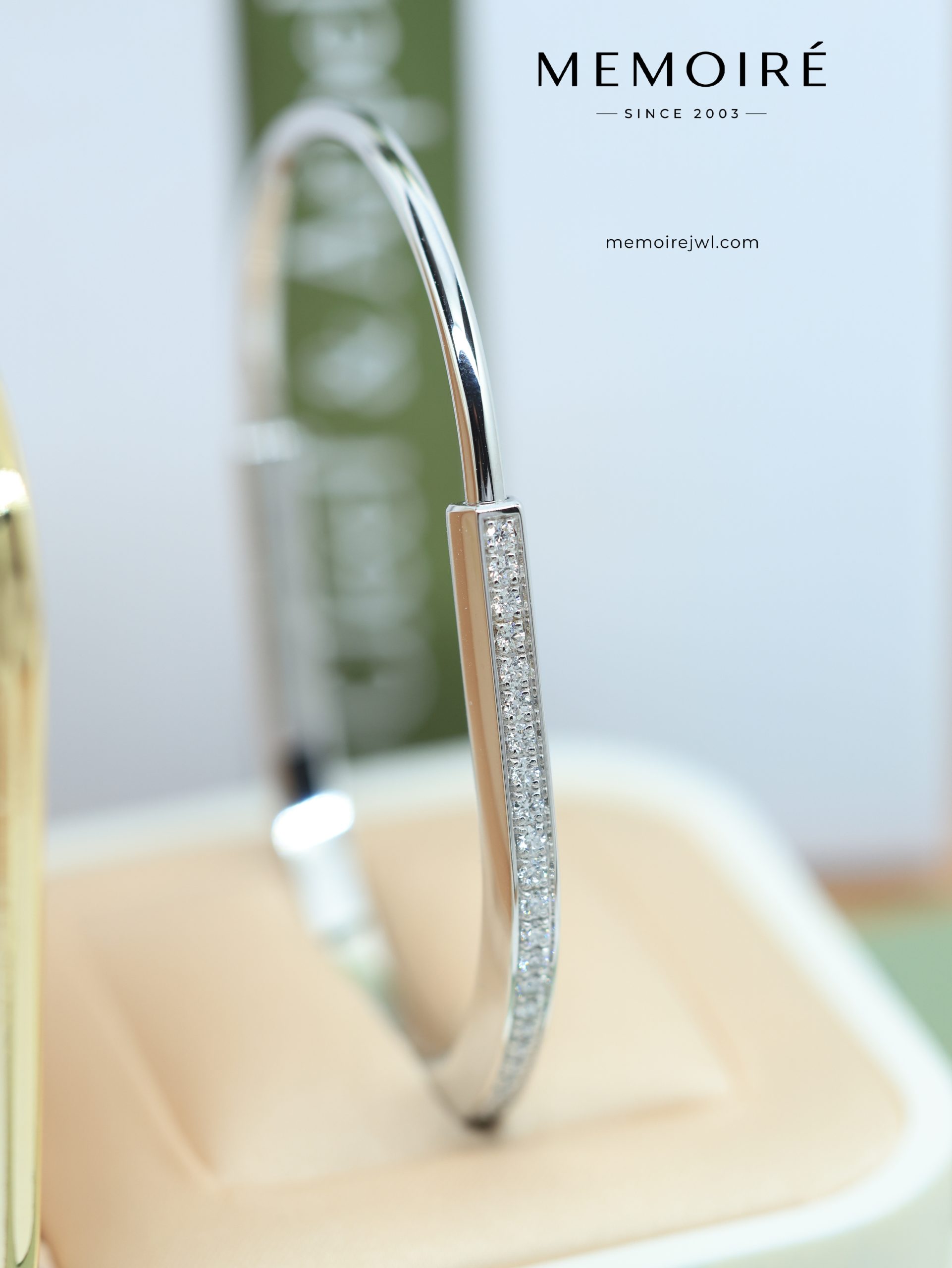 MEMOIRÉ Platinum Narrow Half-Pave Lock U-Shaped Bangle - Image 3