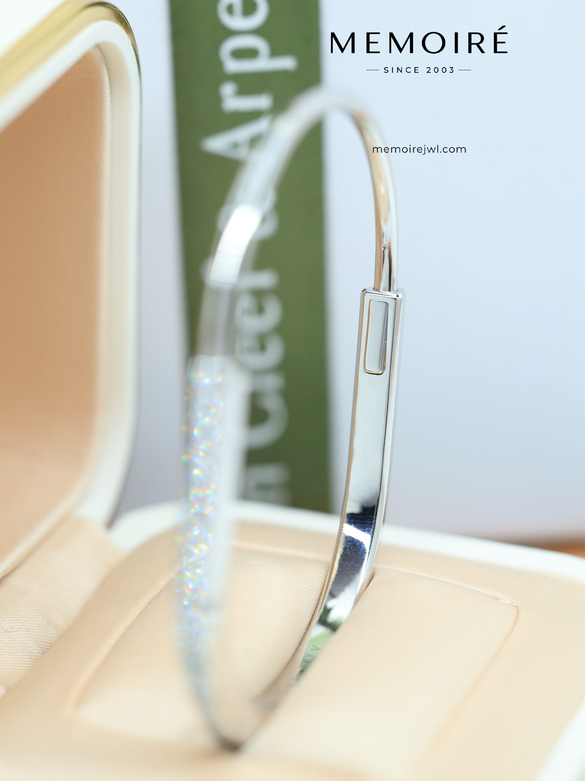 MEMOIRÉ Platinum Narrow Half-Pave Lock U-Shaped Bangle - Image 4