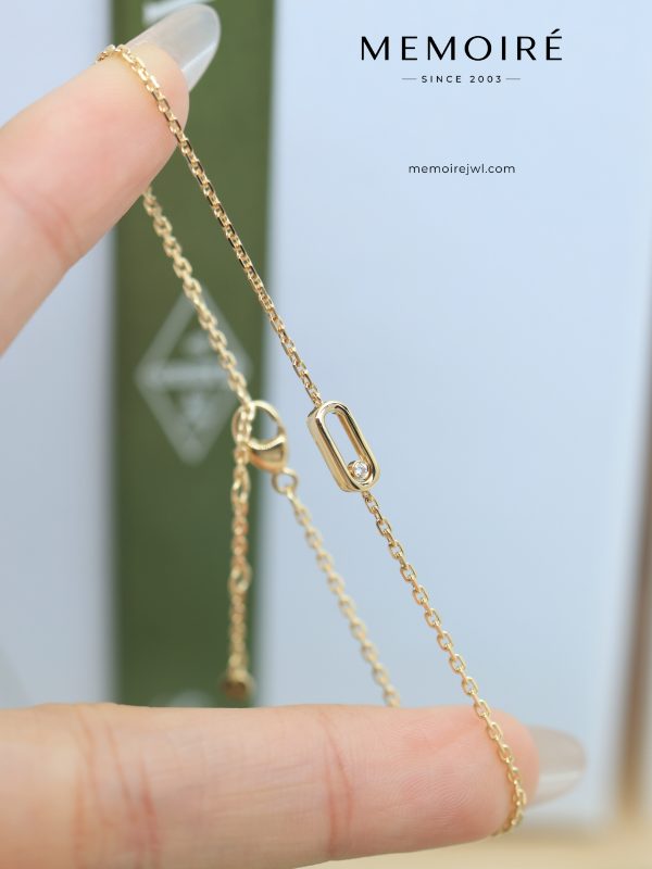 MEMOIRÉ Yellow Gold Small Single Moving Diamond Bracelet