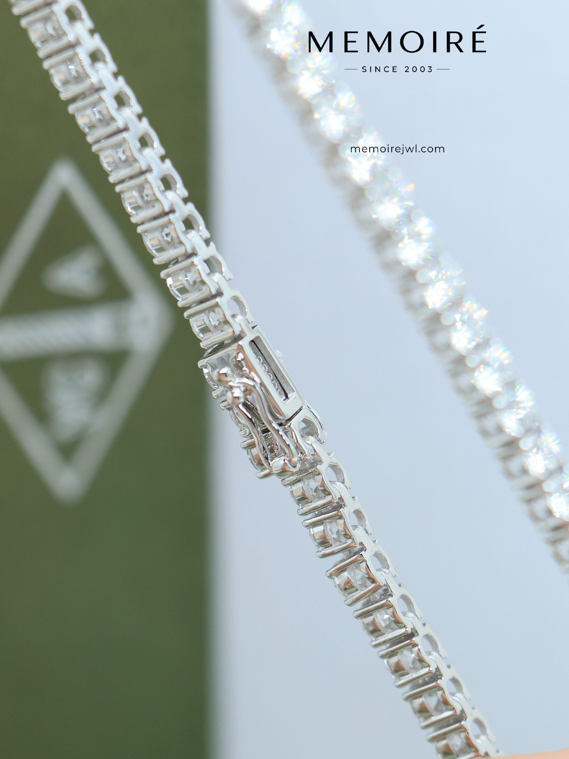 MÉMOIRÉ 18K White Gold Full Stone Tennis Diamond Bracelet - Image 4